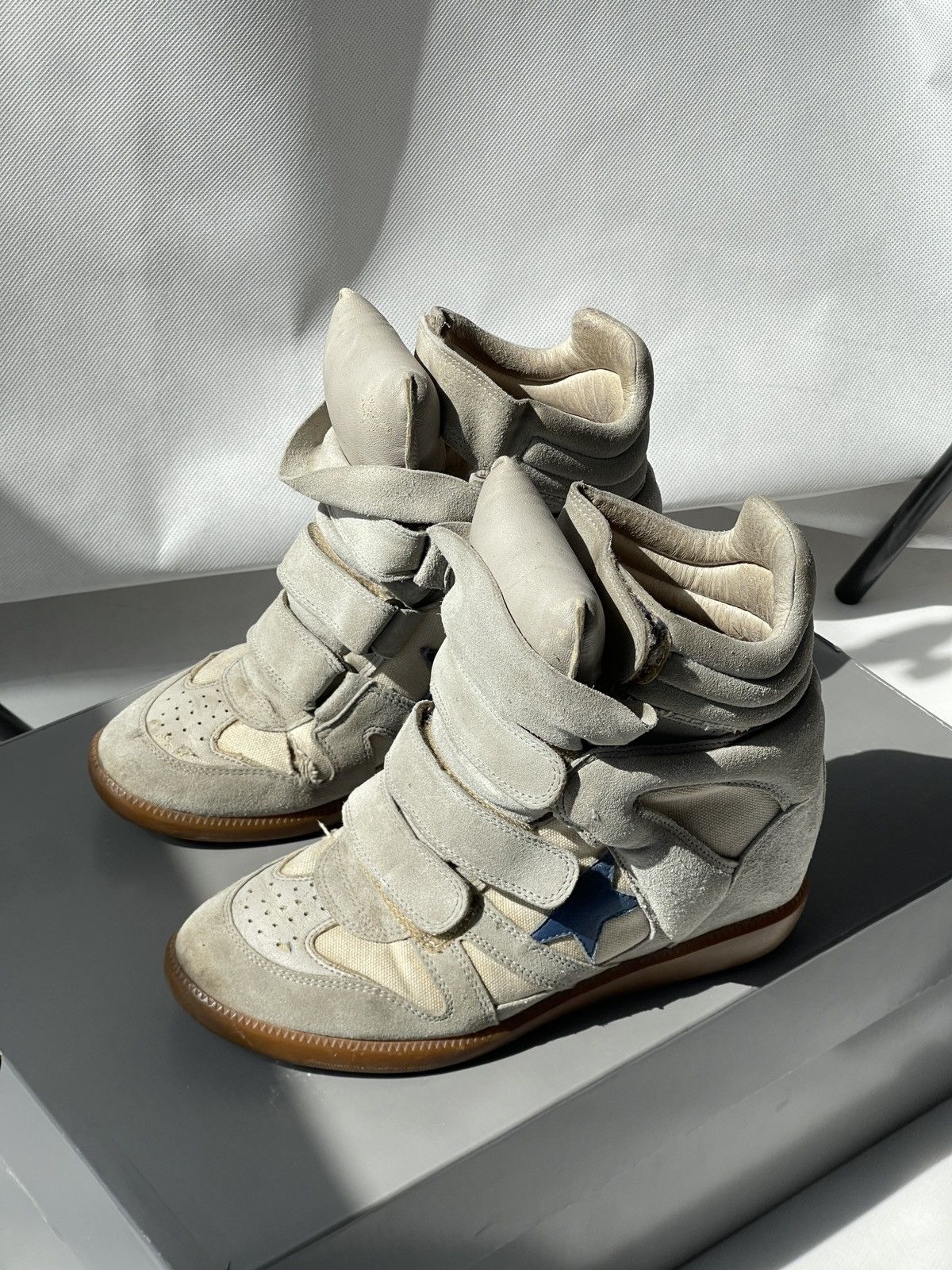 Isabel Marant Authentic Isabel Marant Etoile Bekett sneakers Suede Wedge Size US 7 / IT 37 - 10 Thumbnail