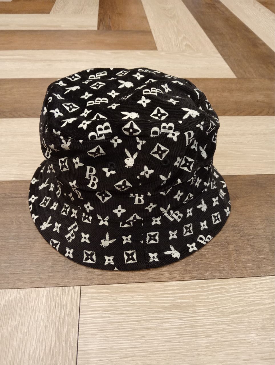 Playboy PLAYBOY MONOGRAM CORDUROY BUCKET HAT Size ONE SIZE - 3 Thumbnail