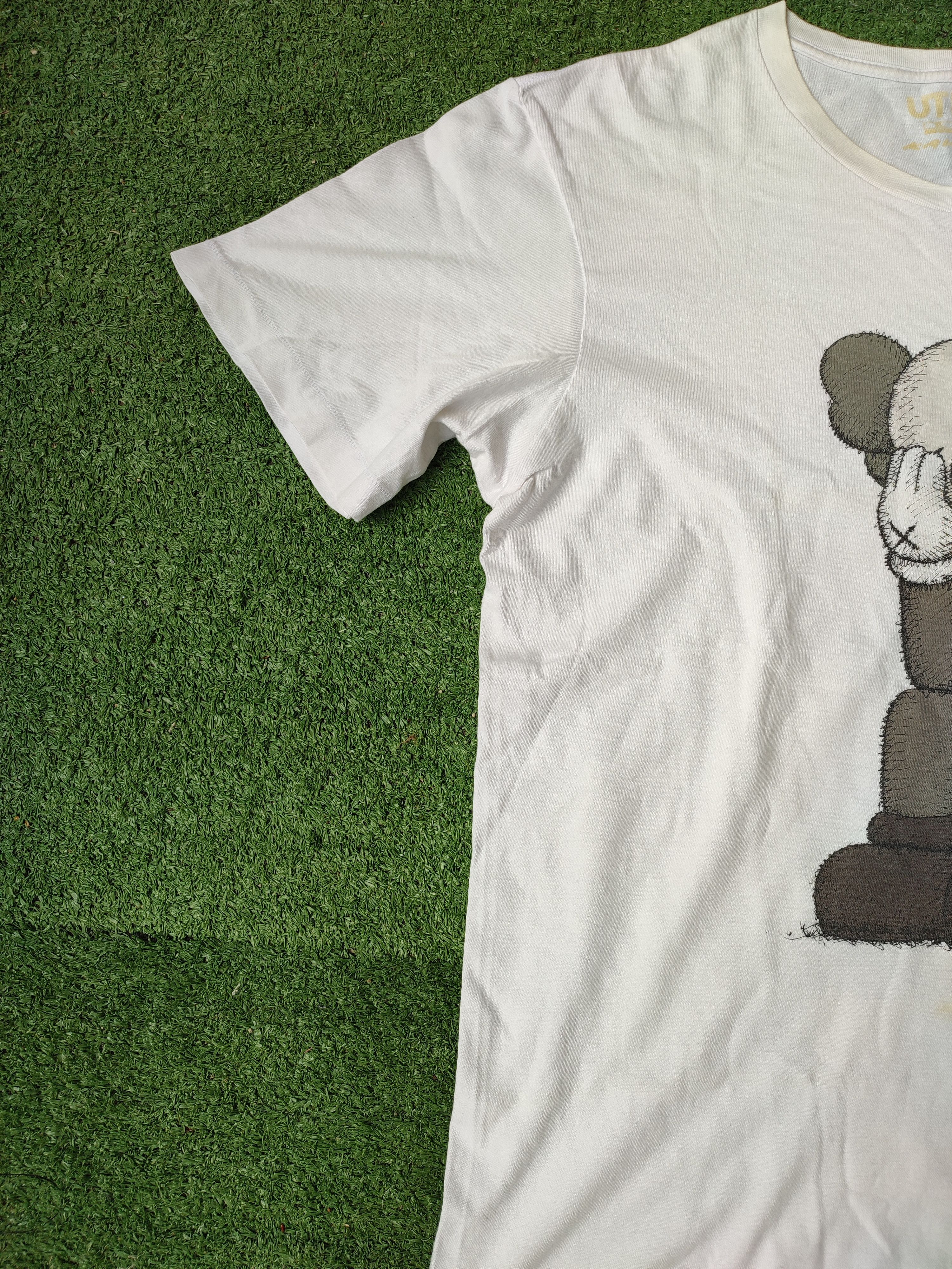 Kaws RARE KAWS BIG PRINTED TEES Size US L / EU 52-54 / 3 - 3 Thumbnail