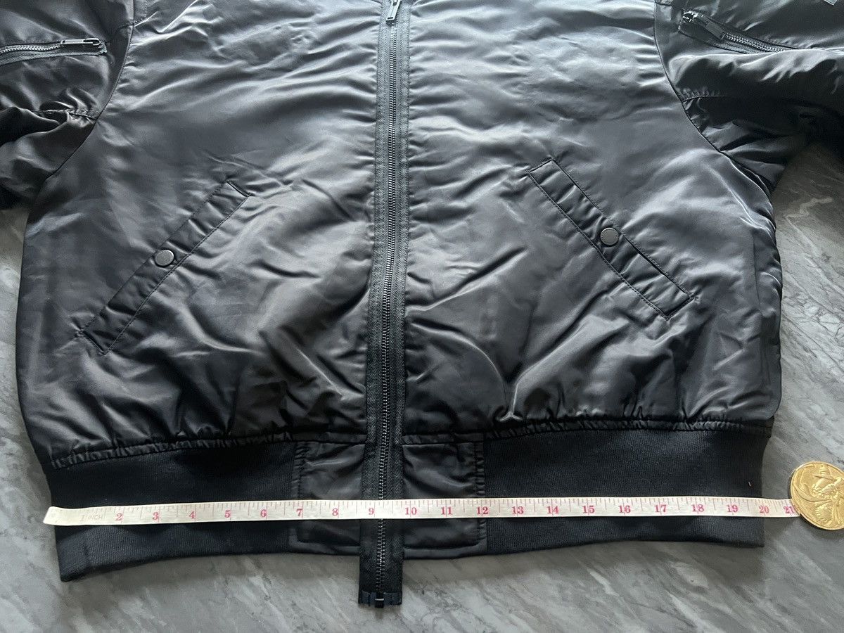 GU × Undercover Undercover x GU : Bomber Jacket Freedom Noise Size US M / EU 48-50 / 2 - 14 Thumbnail