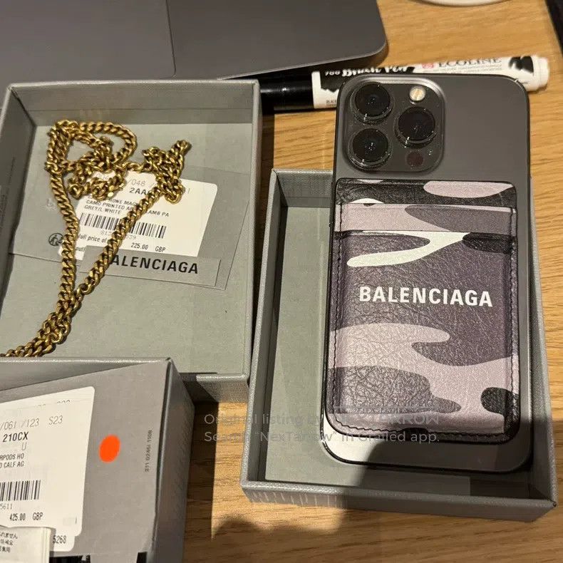 Balenciaga Balenciaga Magnetic Card Holder Size ONE SIZE - 1 Thumbnail