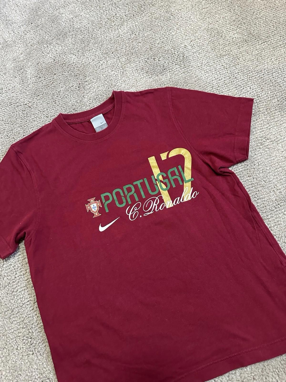 Nike Vintage Nike Ronaldo Portugal Shirt Football Jersey National Size US M / EU 48-50 / 2 - 2 Thumbnail