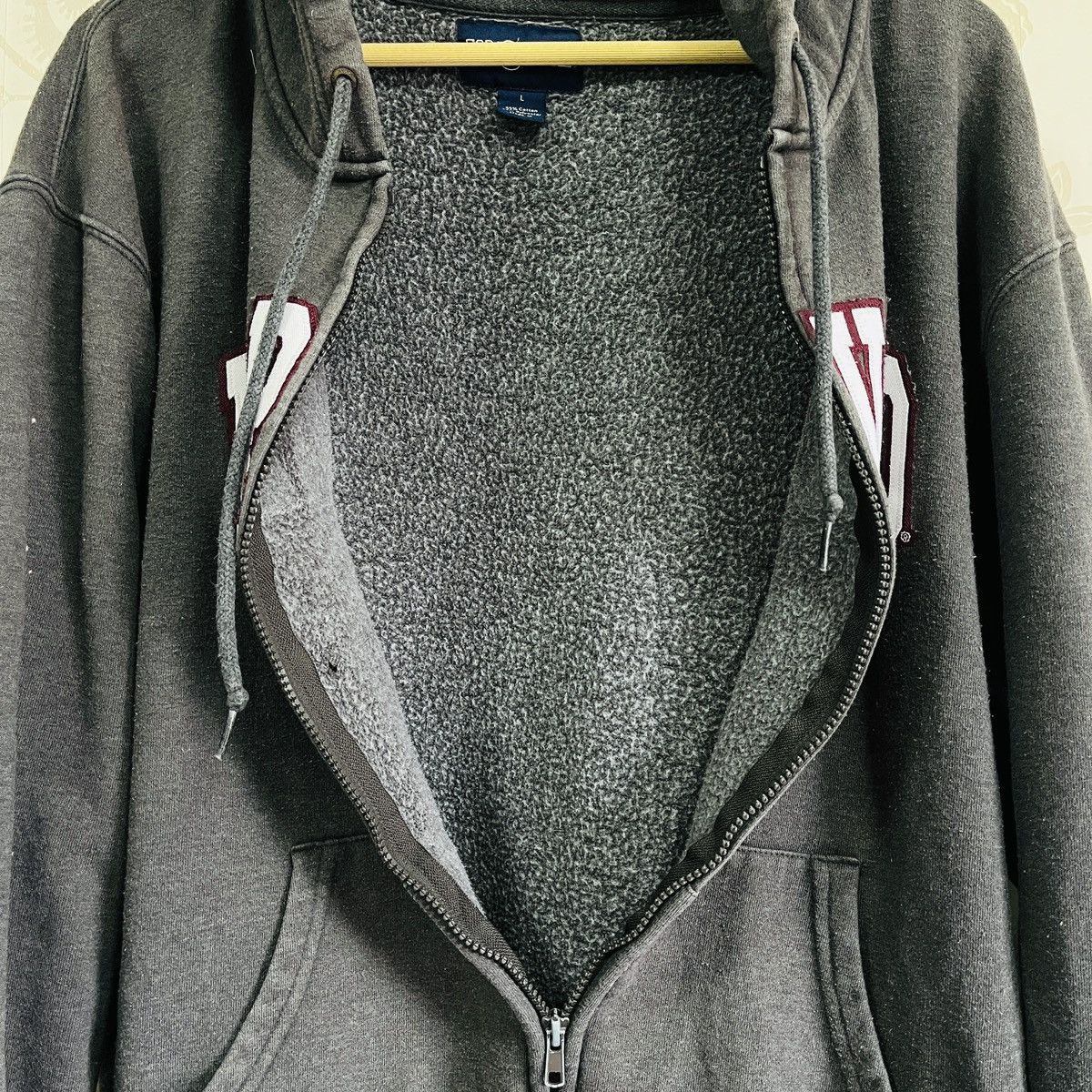 Jansport × Vintage Vintage Jansport Harvard University Distressed Hoodies Size US L / EU 52-54 / 3 - 14 Thumbnail