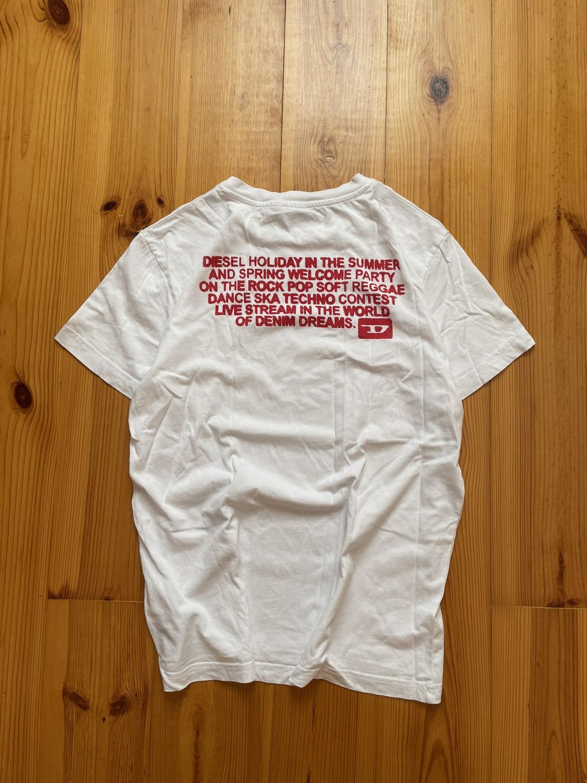 Diesel × Vintage Diesel “Denim Dreams” Logo White T-shirt Back print tee Size US M / EU 48-50 / 2 - 13 Thumbnail