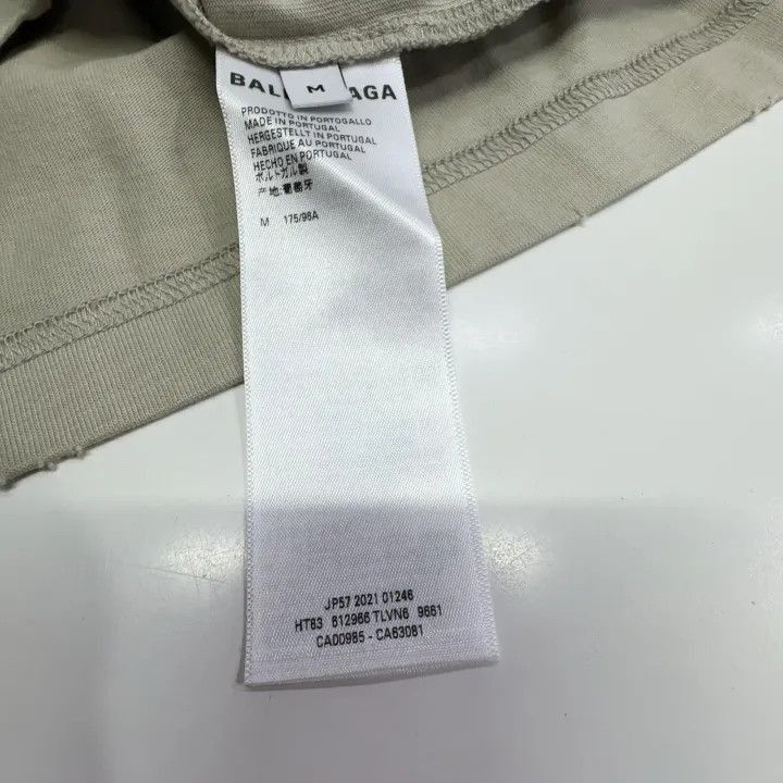 Balenciaga Balenciaga Balenciaga SS22 Embroidered Logo TShirt -2507 Size US M / EU 48-50 / 2 - 8 Thumbnail