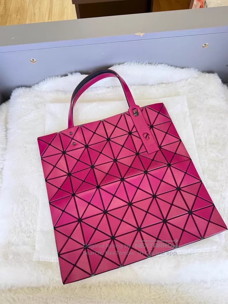 Issey Miyake Issey Miyake Rose Pink Handbag Size ONE SIZE - 2 Thumbnail