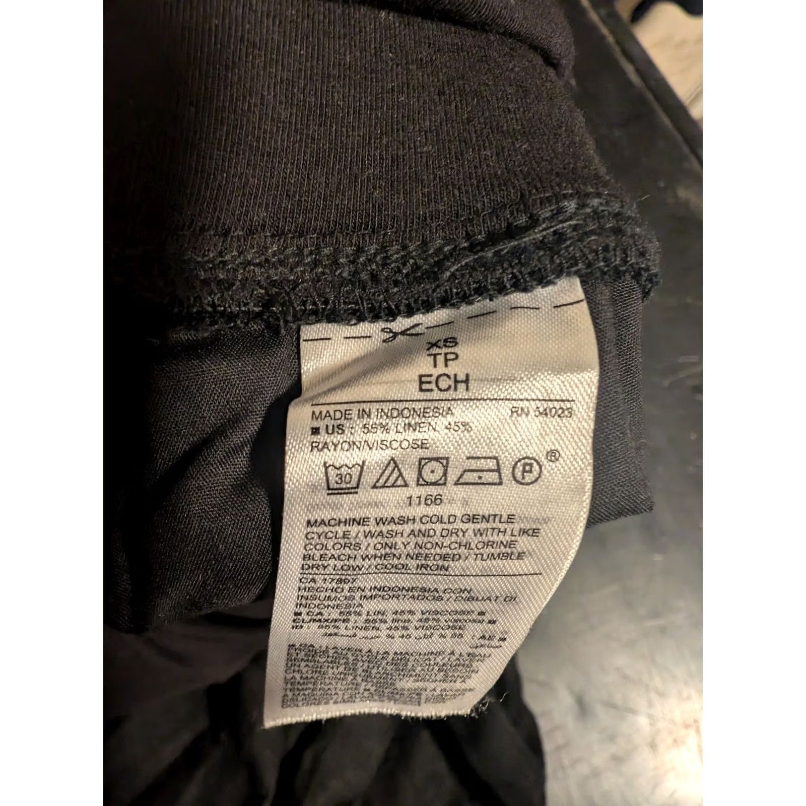 Old Navy VINTAGE? No. Size 26" / US 2 / IT 38 - 3 Thumbnail
