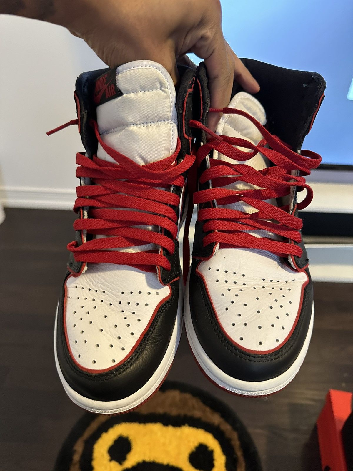 Jordan Brand Jordan 1 OG High Bloodline Size US 8 / EU 41 - 4 Thumbnail