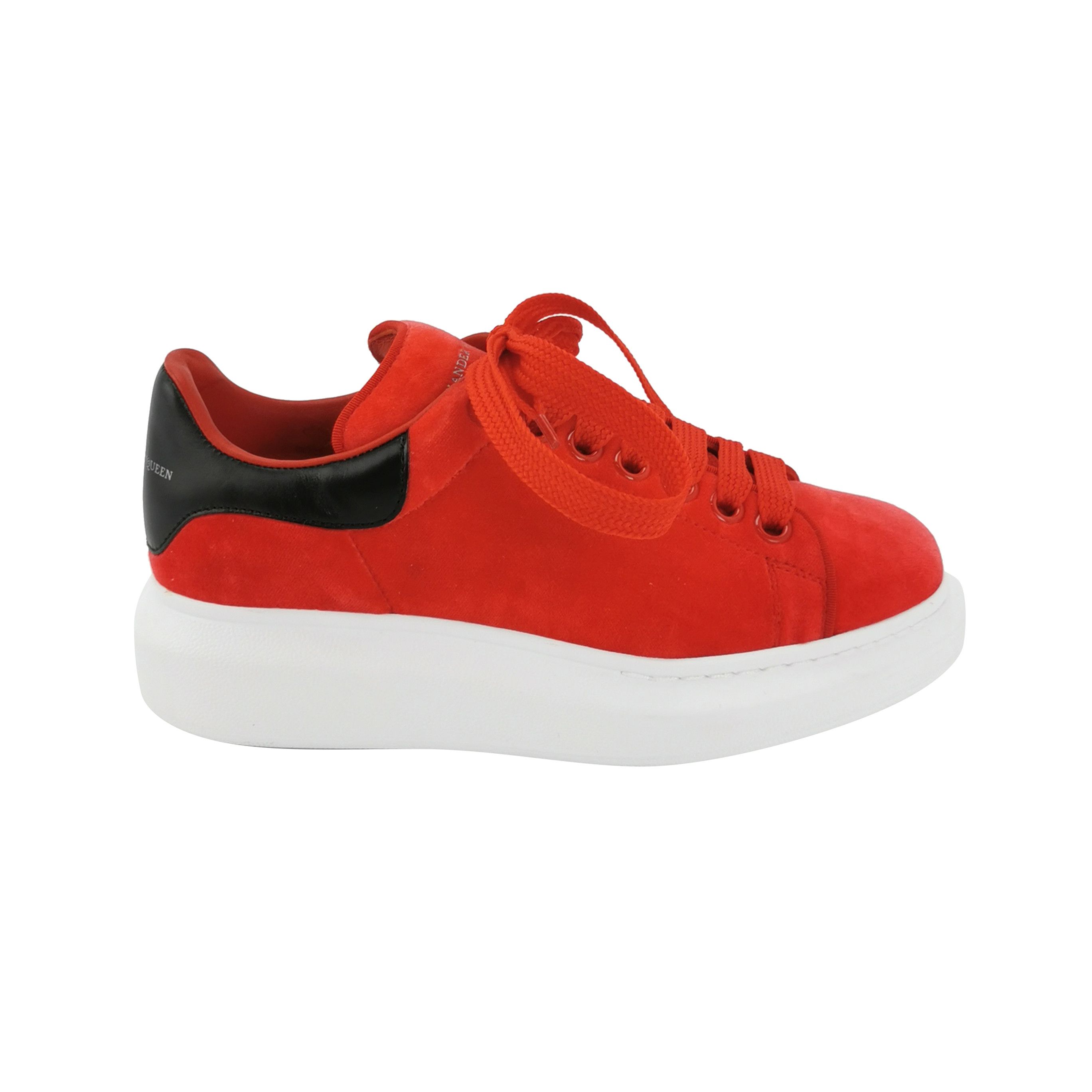 Alexander McQueen Alexander McQueen Women 5 Lowtop Sneakers Size US 5 / IT 35 - 1 Thumbnail