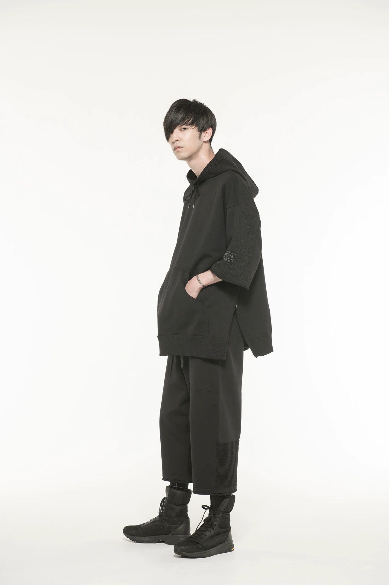 Yohji Yamamoto 12G Spritzy Plain Stitches Knit 6/7-Quarter Sleeve Hoodie Size US M / EU 48-50 / 2 - 2 Thumbnail