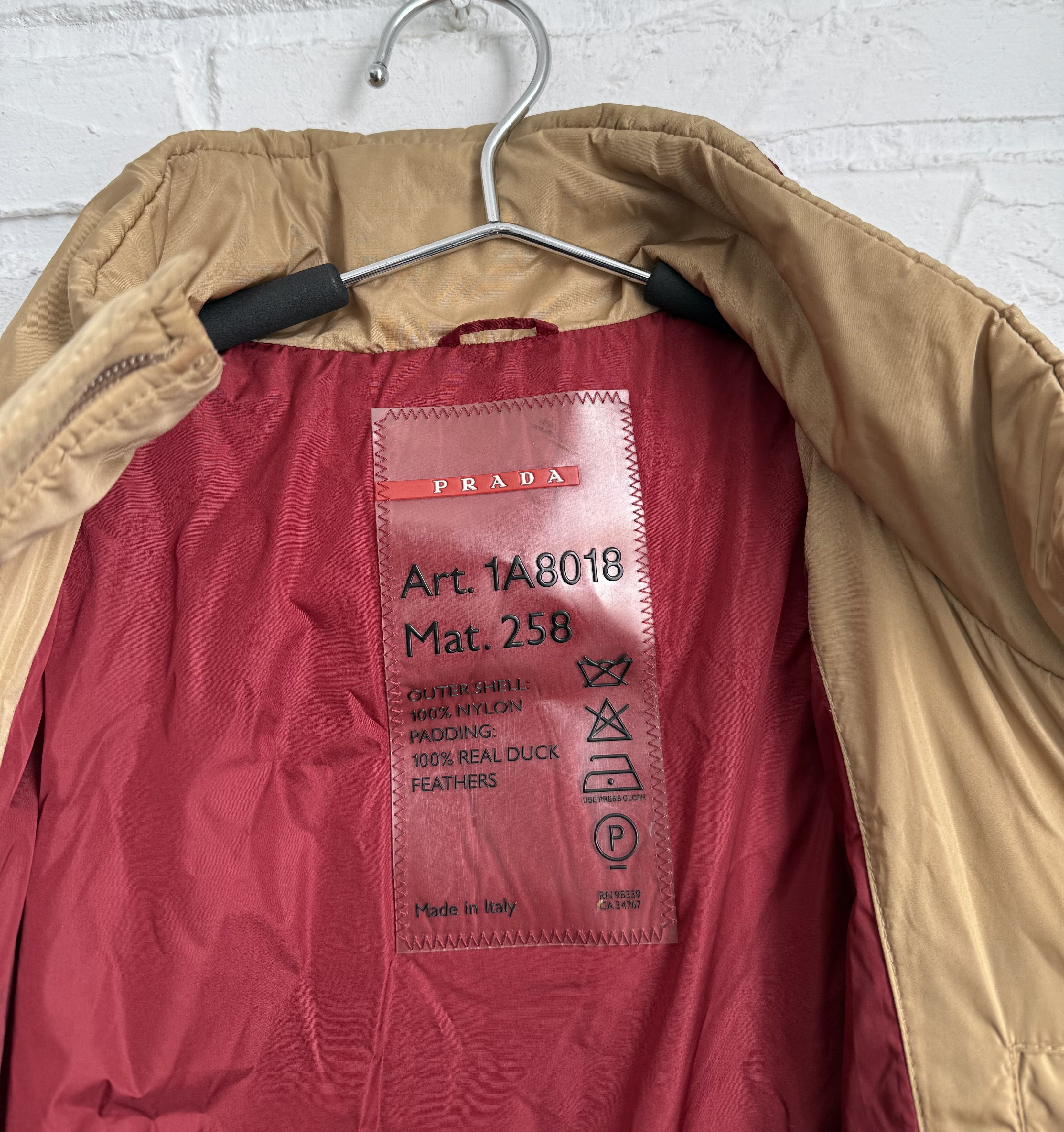 Prada Vintage Prada Sport gold puffer down jacket Size US M / EU 48-50 / 2 - 2 Thumbnail