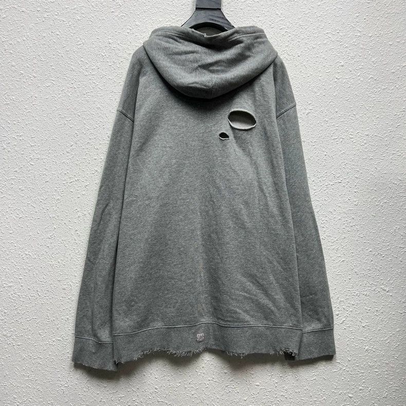 Givenchy Givenchy Light gray hooded ripped crewneck sweatshirt, siz Size US M / EU 48-50 / 2 - 2 Thumbnail