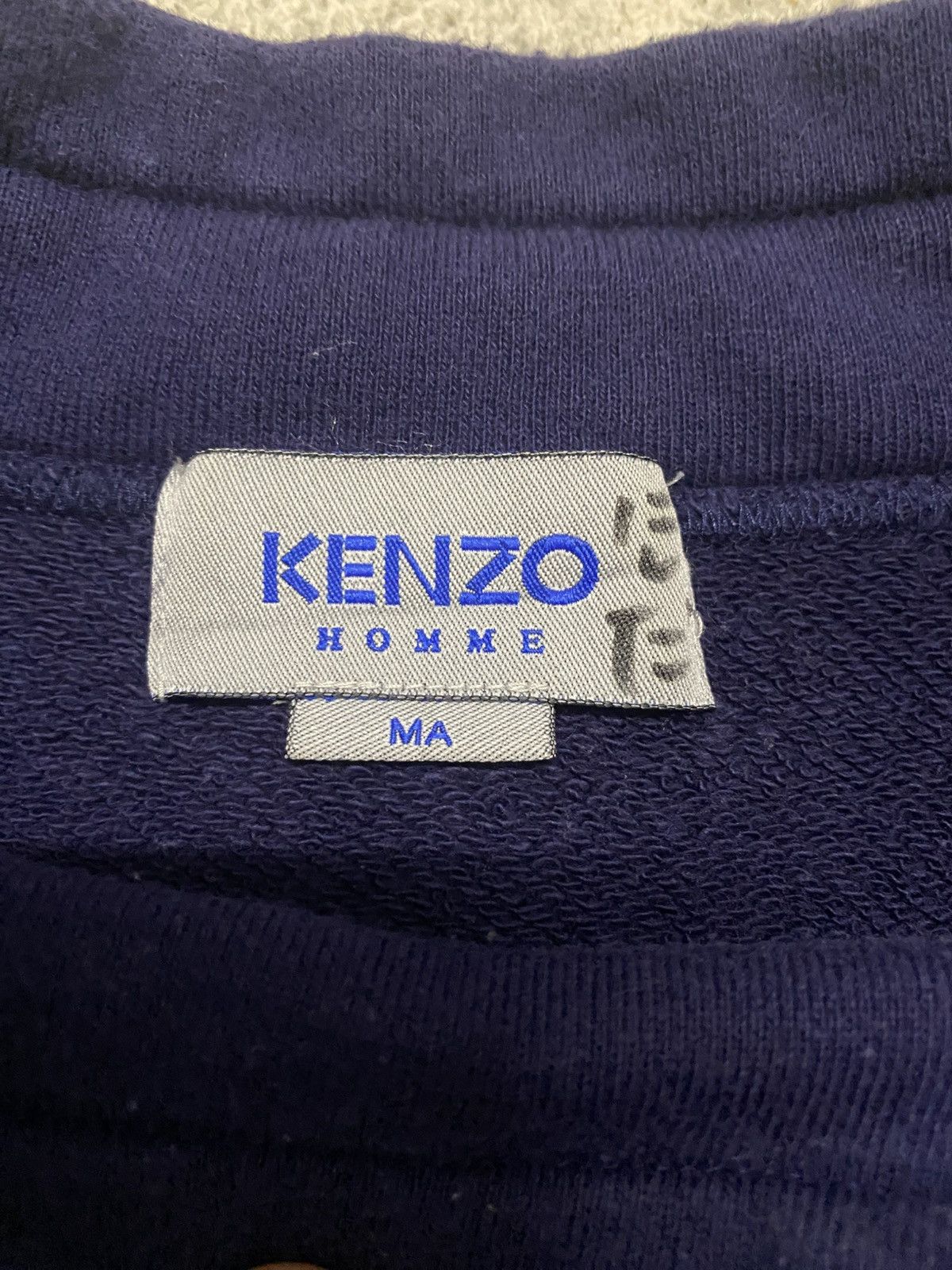 Kenzo Vintage Kenzo Spell Out Navy Blue Sweatshirt Size US L / EU 52-54 / 3 - 4 Thumbnail