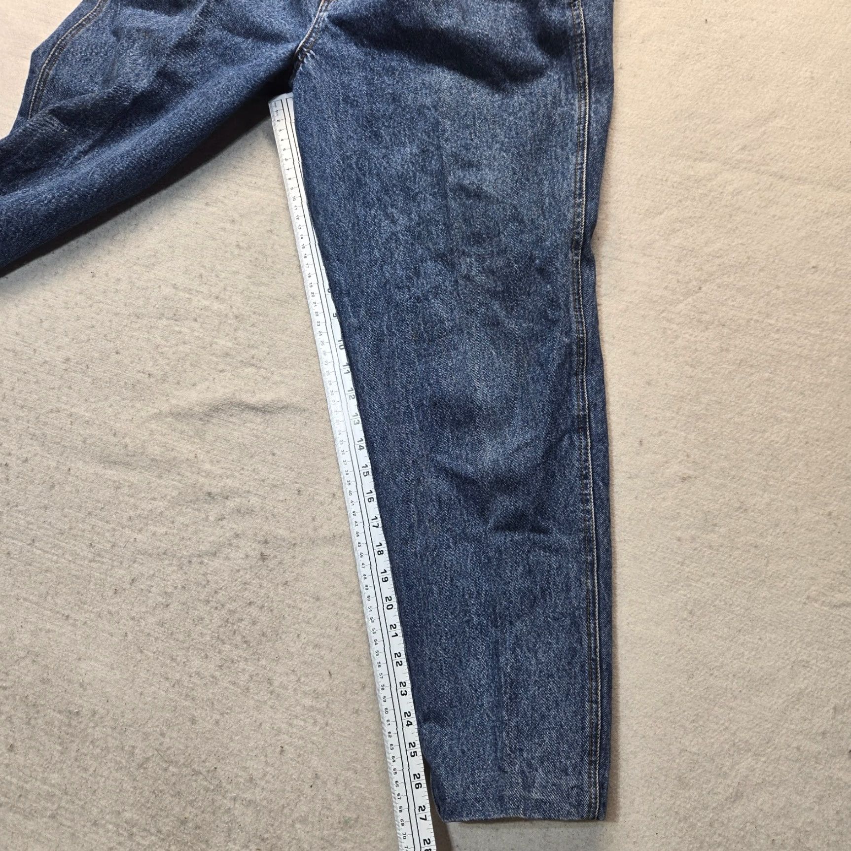 Bill Blass VINTAGE Bill Blass Jeans Women's Size 12 Blue Denim 100% Cotton Relaxed Straight Easy Fit Pants 5-Pocket Denim Jeans Blue Men? Size 34" / US 12 / IT 48 - 7 Thumbnail
