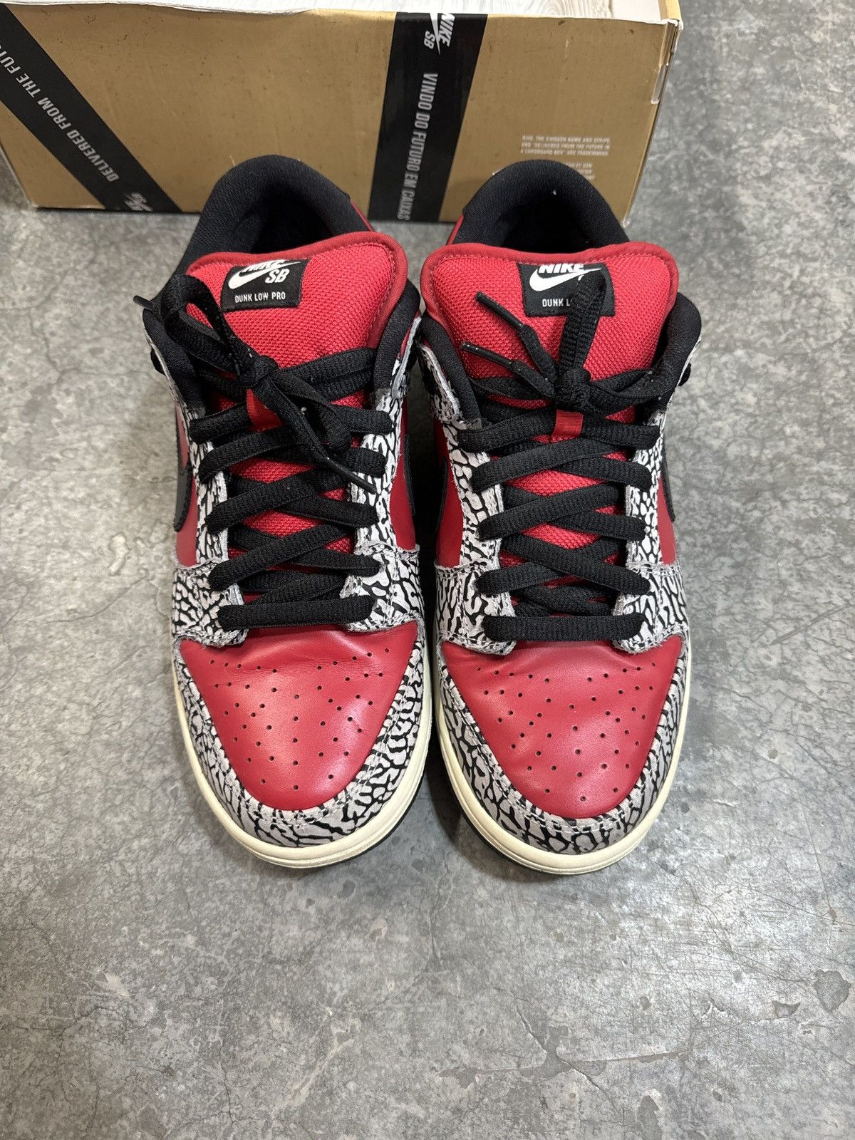 Nike Red Cement Supreme Nike SB Size US 10 / EU 43 - 3 Thumbnail
