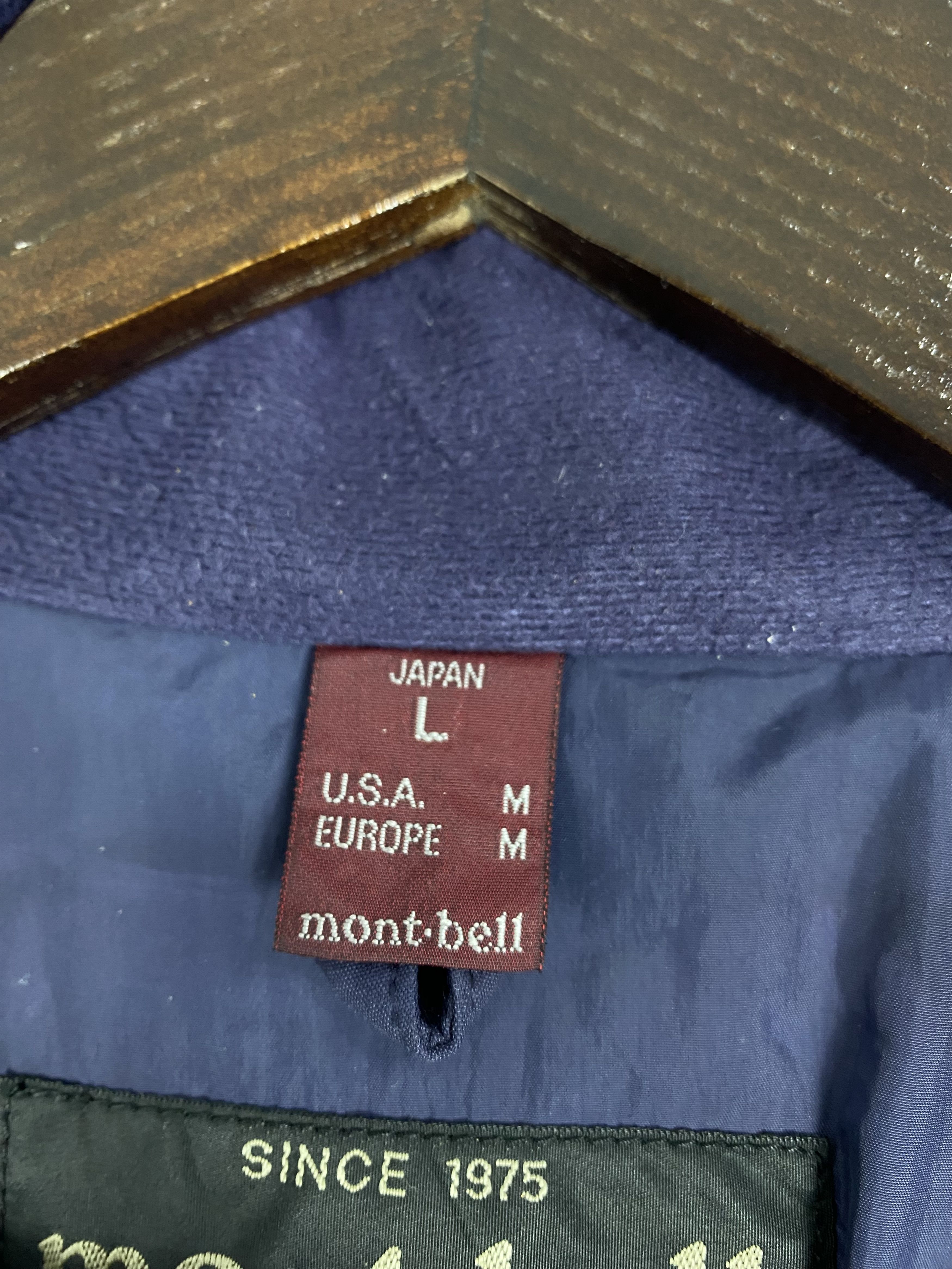 Montbell Vintage Mont-Bell Multi Pocket Little Faded Gorpcore Jacket Size US L / EU 52-54 / 3 - 9 Thumbnail