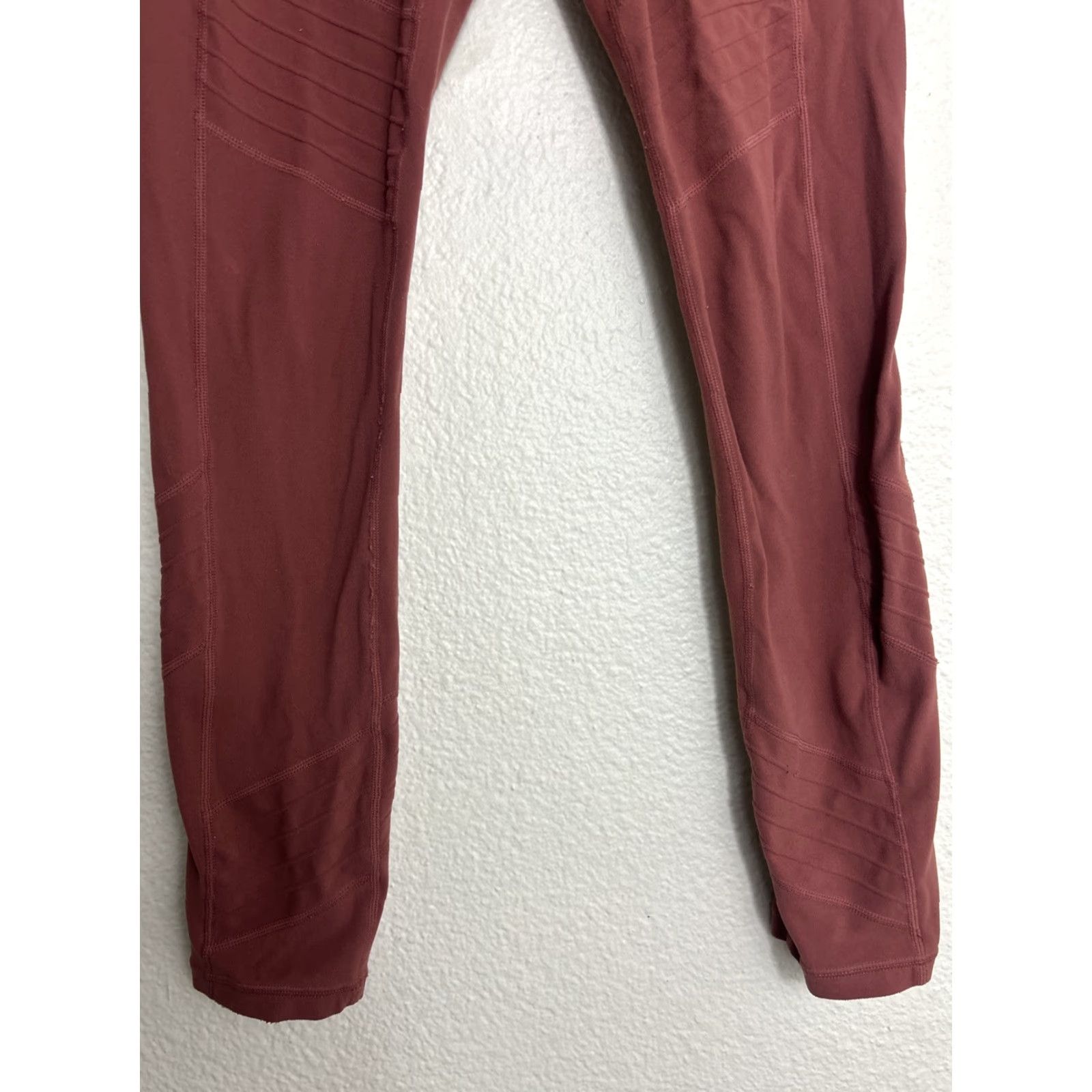 Athleta Athleta Women's S Leggings Moto Tight Stash Pocket Powervita Red Rust Ankle Activewear Women Cgas? Size 28" / US 6 / IT 42 - 2 Thumbnail