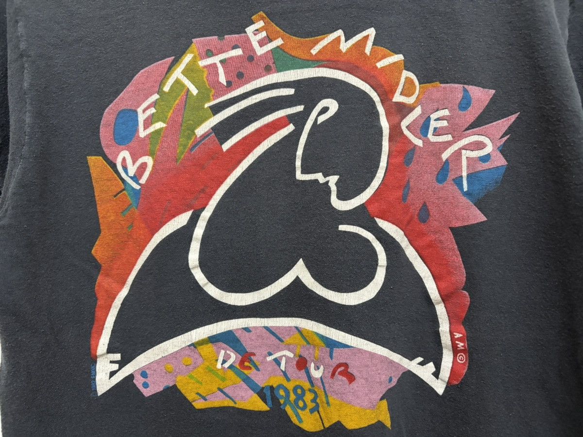 Vintage VINTAGE 80s 1983 BETTE MIDLER TOUR PROMO CROPPED TEE RARE Size US S / EU 44-46 / 1 - 5 Thumbnail