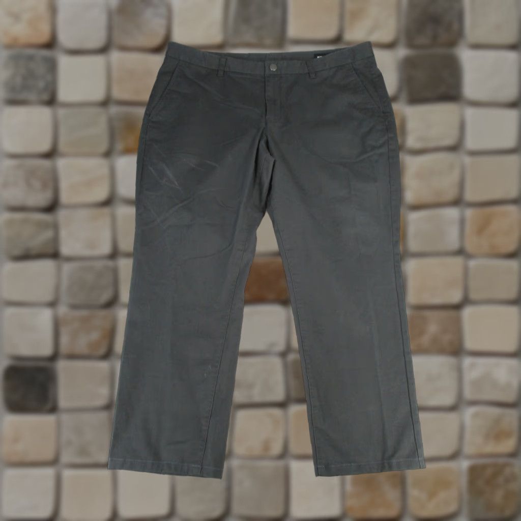 Bonobos Bonobos Athletic Chinos Pants Mens 40 Gray Cotton Twill Flat Front Zip 28 Inseam 40X28 Regular Size Broader City College Preppy Mens Size US 40 / EU 56 - 1 Thumbnail