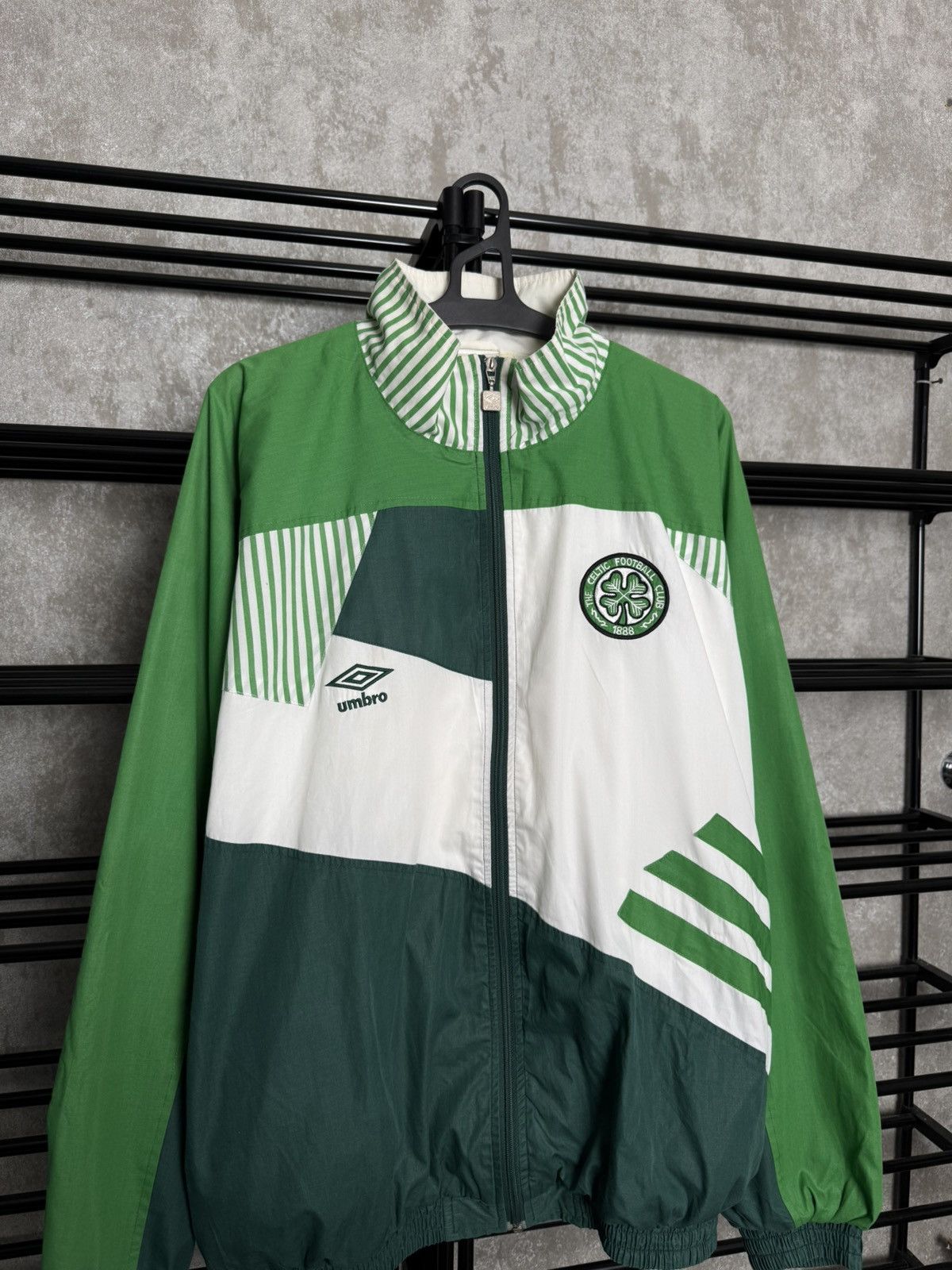 Umbro Celtic 1991 Umbro Walk Out Jacket Size US L / EU 52-54 / 3 - 2 Thumbnail