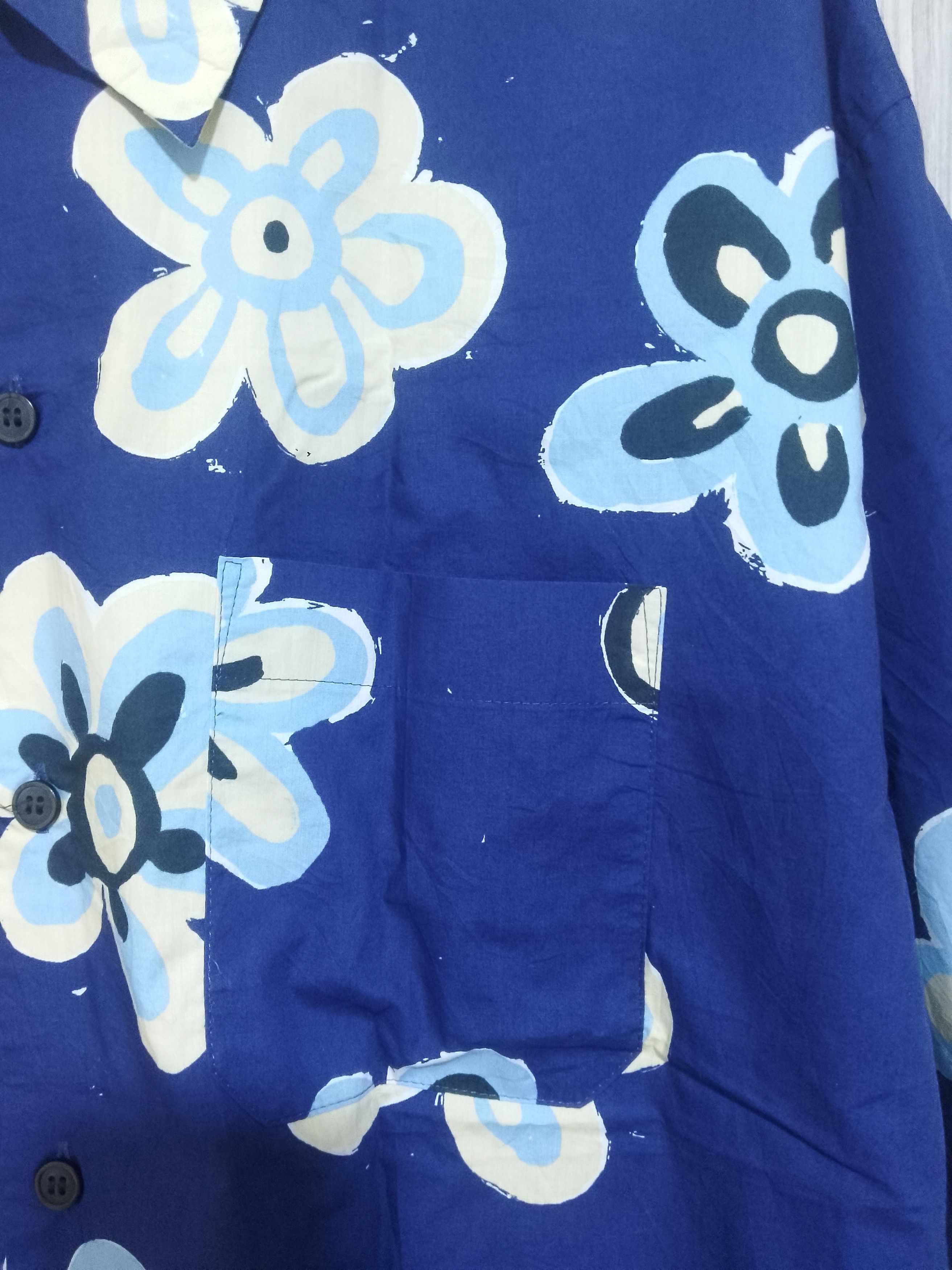 Marni Uniqlo x Marni oversized printed open collar shirt Size US XL / EU 56 / 4 - 3 Thumbnail