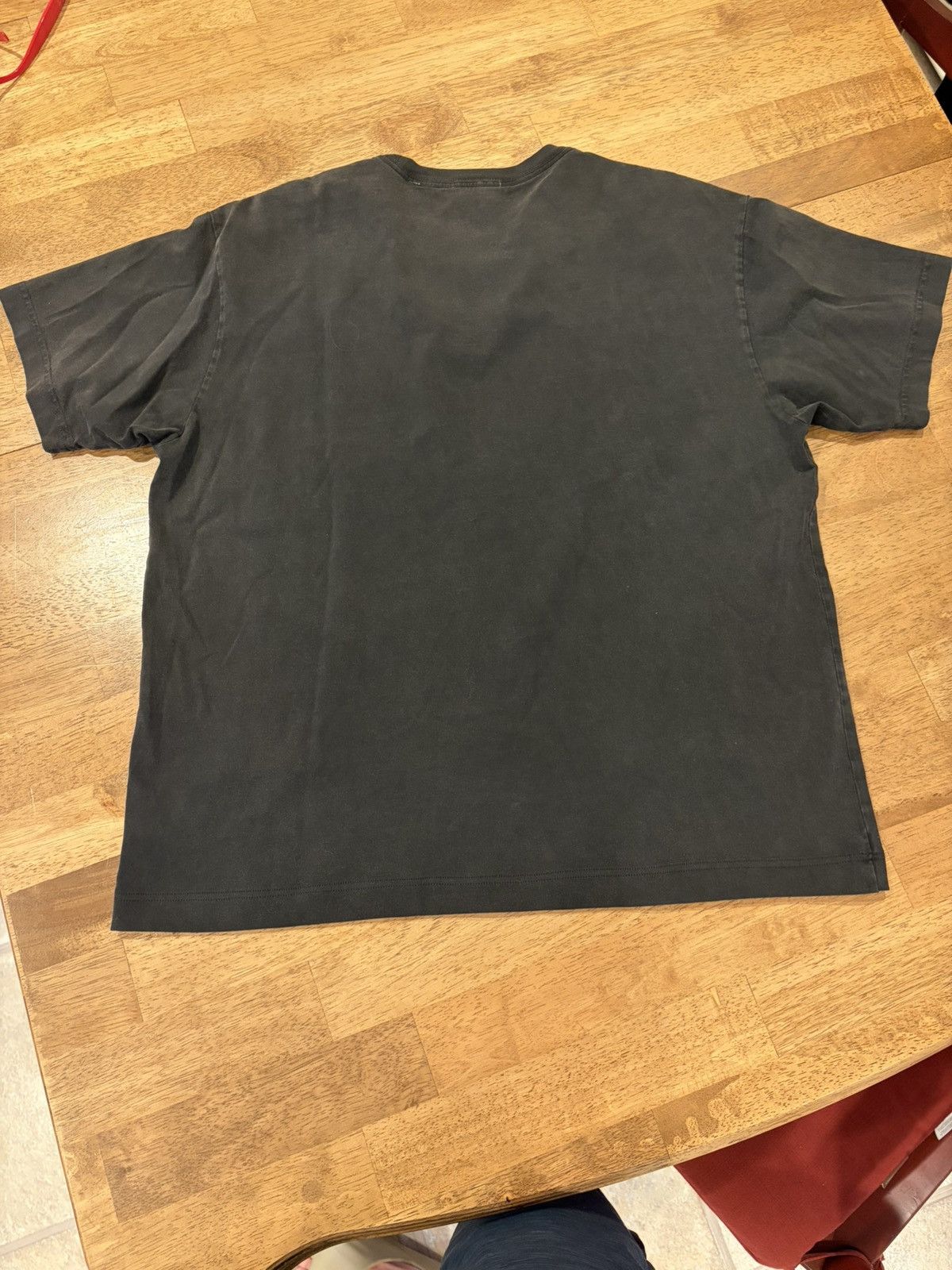 Kith Kith “& Kin” Queens t shirt. Size large. HEMMED Size US L / EU 52-54 / 3 - 2 Thumbnail