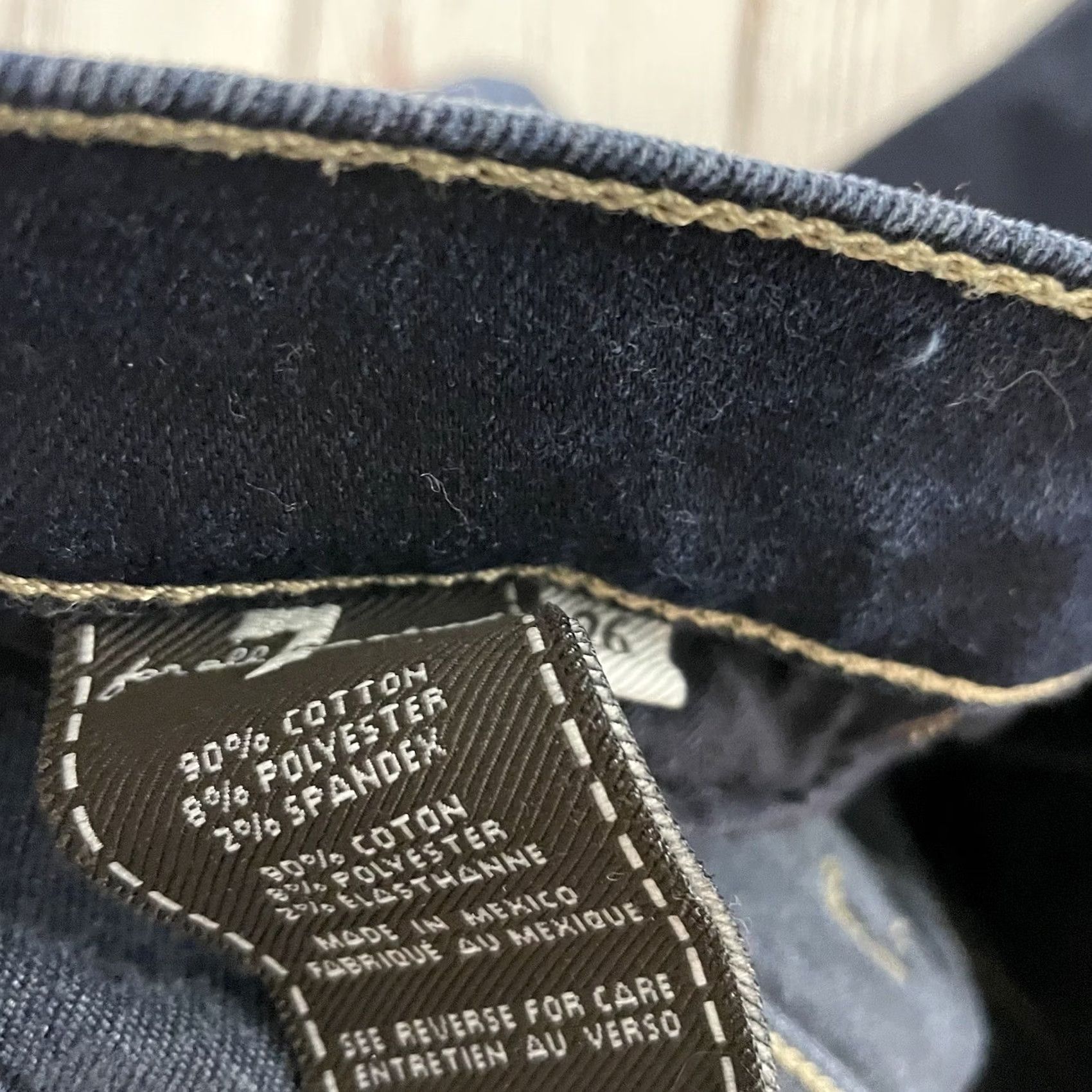 7 For All Mankind 7 For All Mankind Roxanne Dark Wash Jeans Blue 26 Womens Denim Straight Jeans Roxanne 7 For All Mankind 26 Dark Blue Womens Jeans Size 26" / US 2 / IT 38 - 4 Thumbnail
