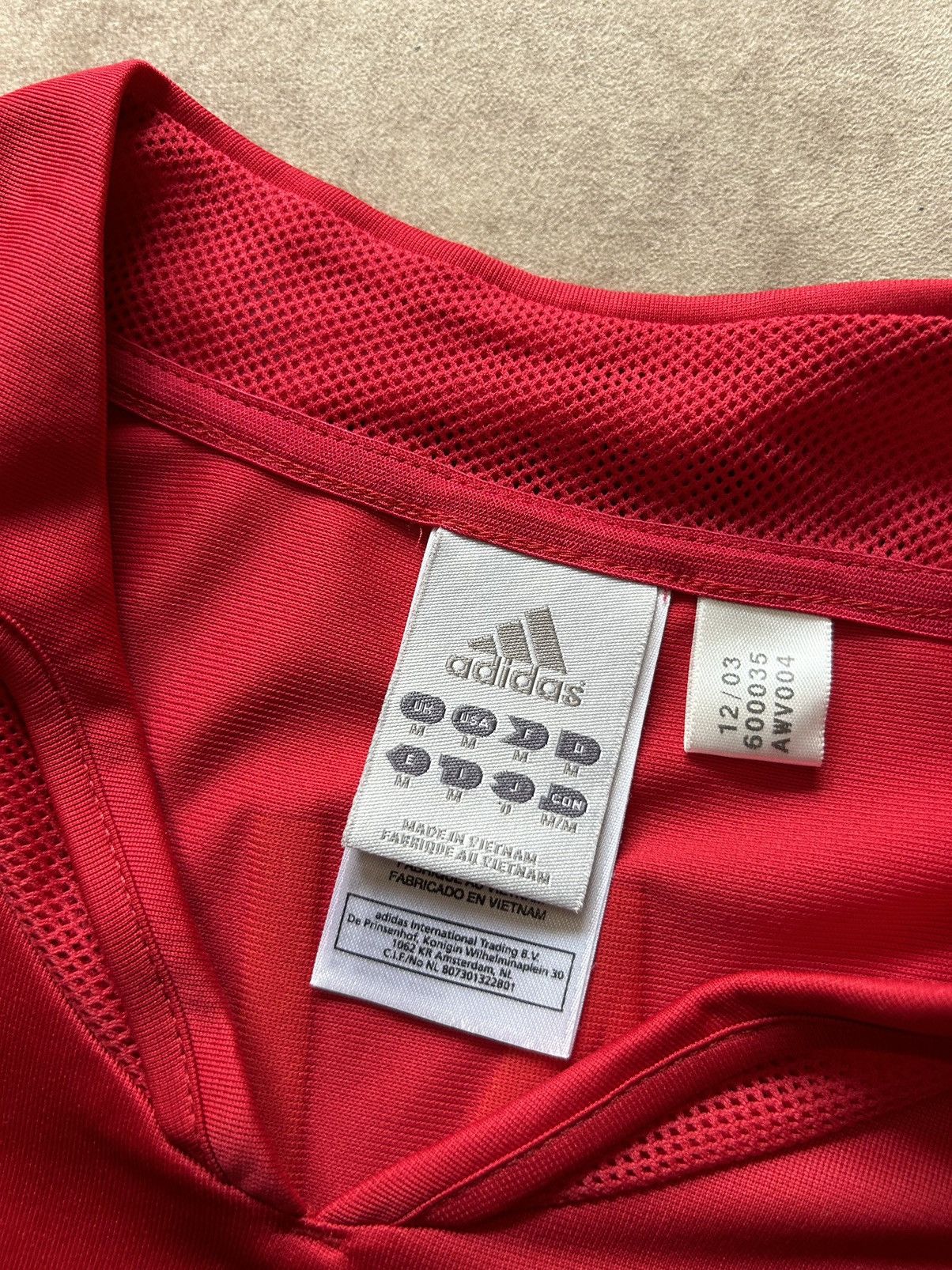 Adidas × Vintage Spain Adidas 2002-04 Player Issue Home Shirt Raul #7 Size US M / EU 48-50 / 2 - 10 Thumbnail