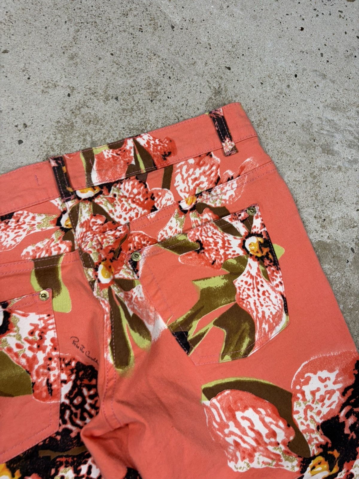 Roberto Cavalli Vintage 2000s Roberto Cavalli Floral Print Cropped Pants Size 31" - 16 Thumbnail