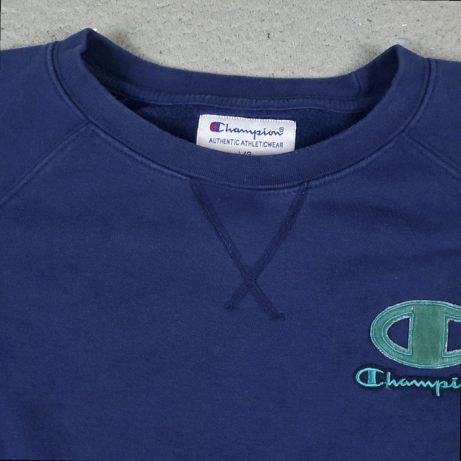 Champion Womens Sweater Champion Large XL Blue Casual Pullover Sweatshirt Size L / US 10 / IT 46 - 2 Thumbnail