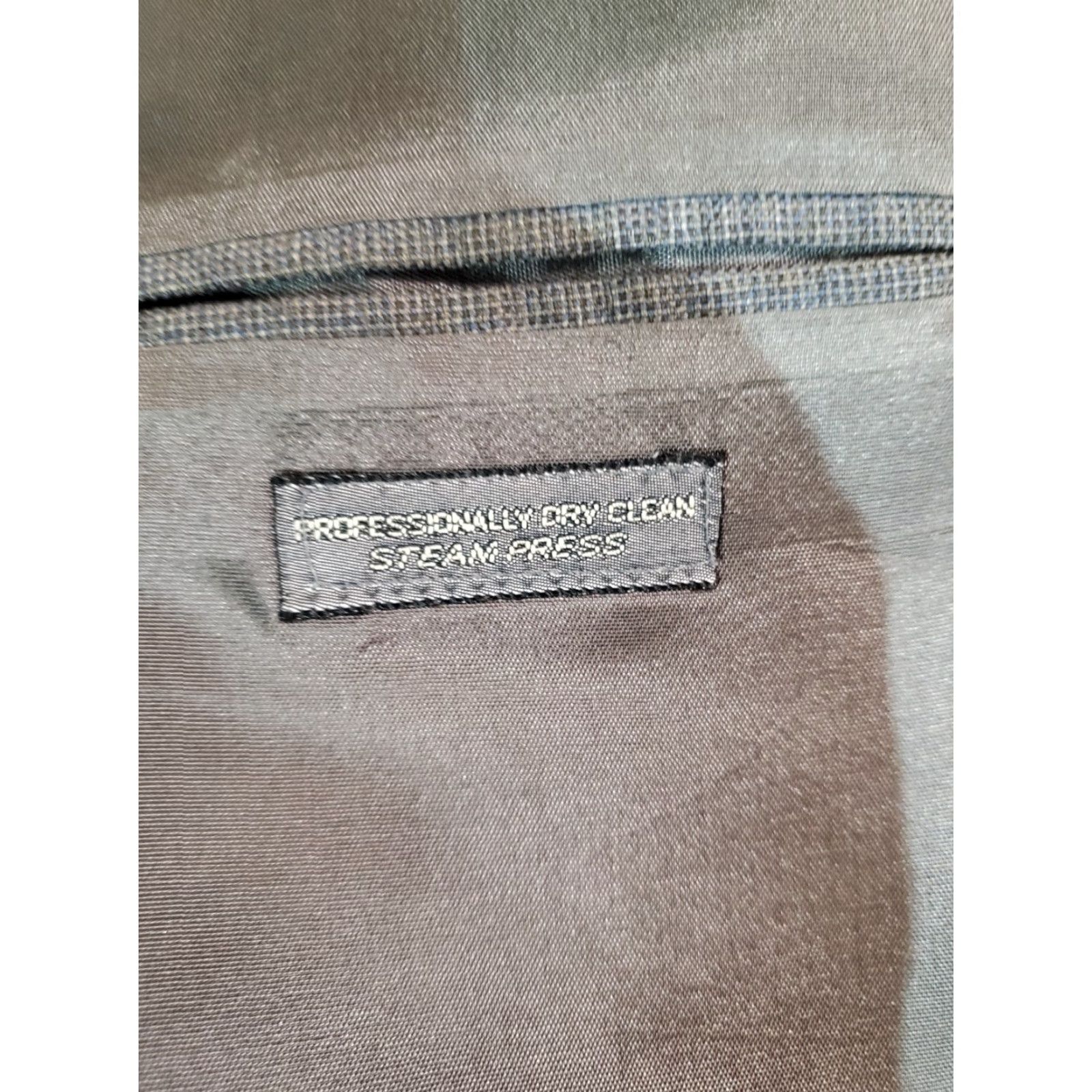 Levi's VINTAGE Levi Strauss Made In USA Brown Business Suit Men's 42L 2 Piece Suit Size 42R - 5 Thumbnail