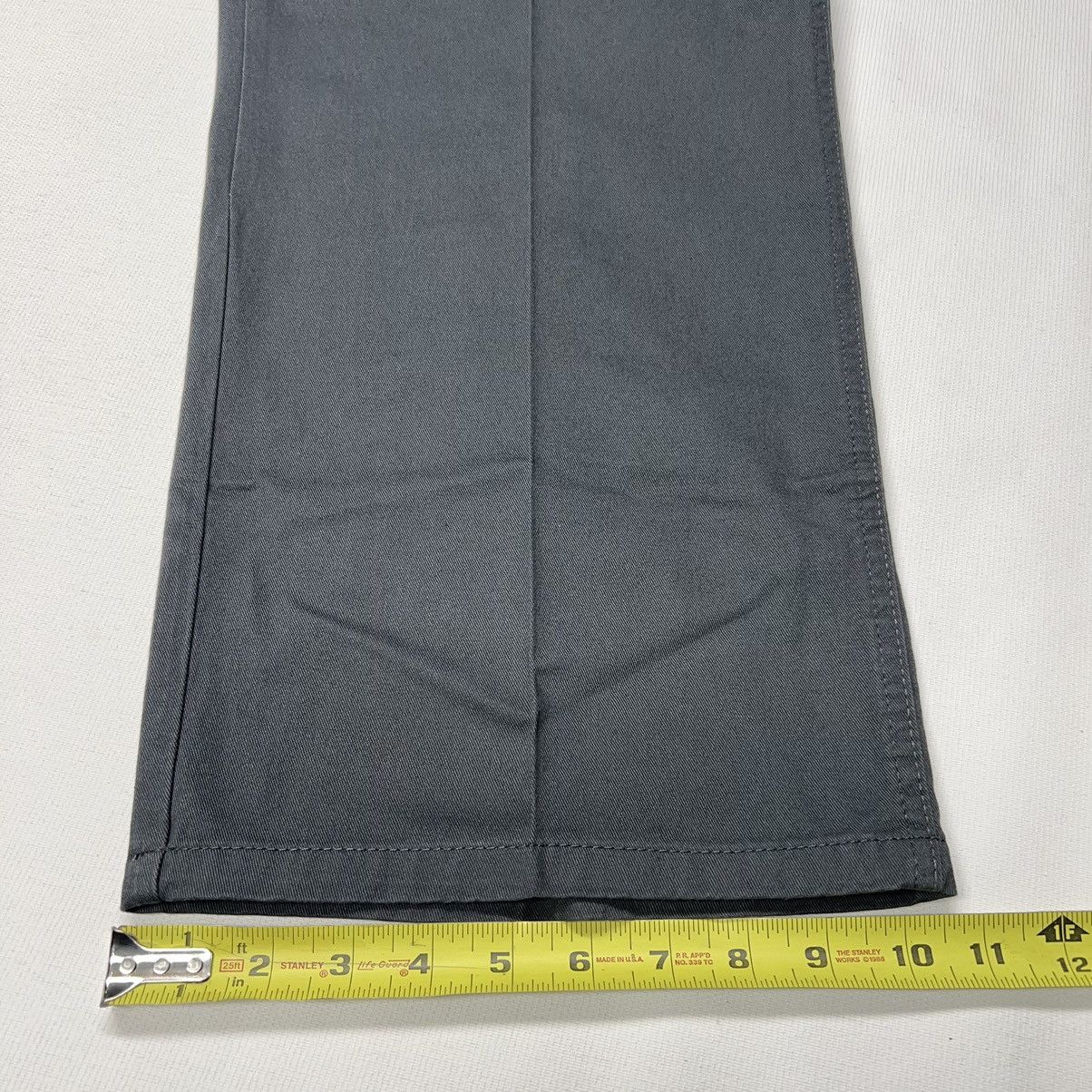Dickies Dickies Cargo Pants Mens 38X30 Gray Loose Fit Straight Leg Size US 38 / EU 54 - 15 Thumbnail