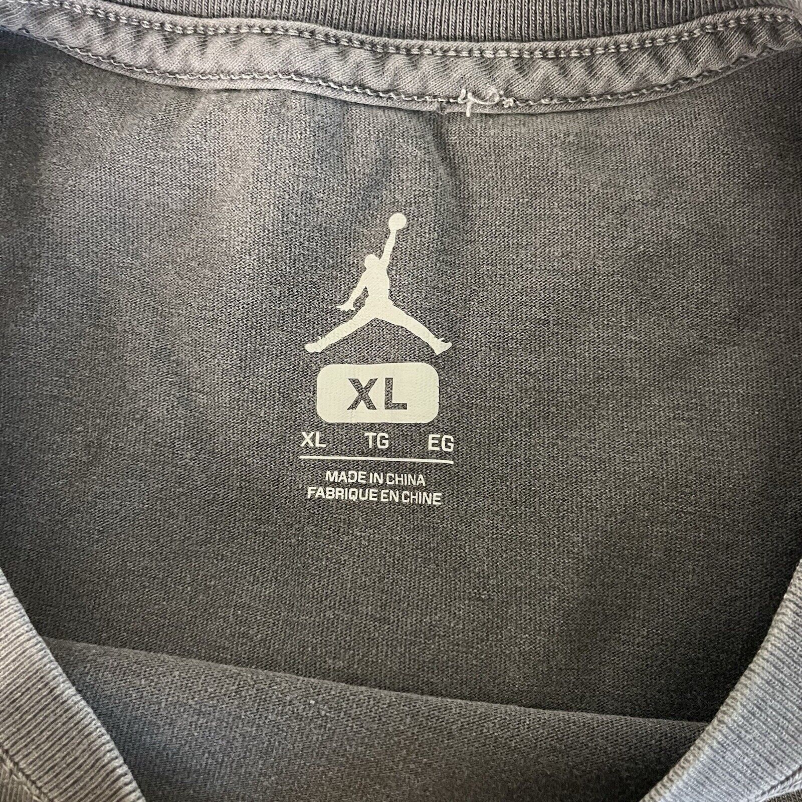 Other Vintage Air Jordan Logo Flight Tagless Tshirt Gray Size US XL / EU 56 / 4 - 3 Thumbnail