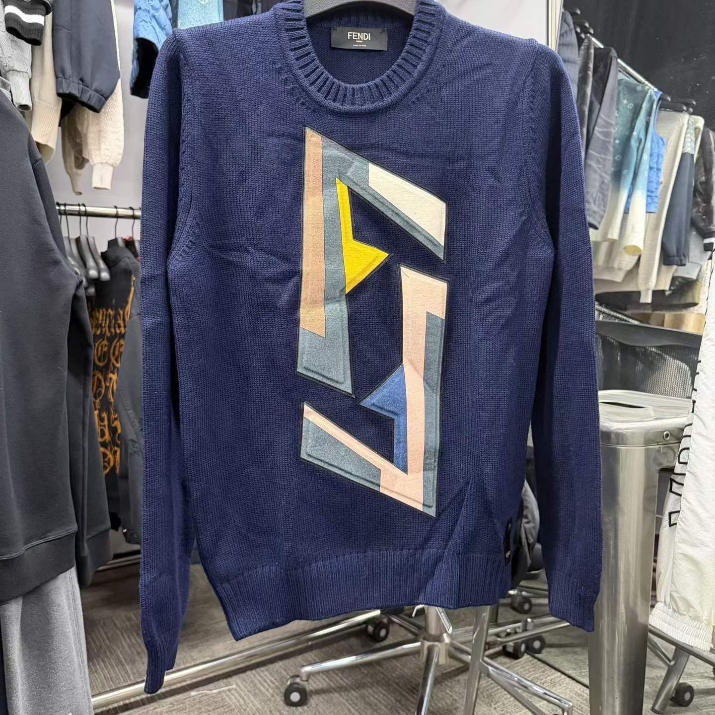 Fendi FENDI Double F Knit Cashmere Sweater Size US S / EU 44-46 / 1 - 1 Thumbnail