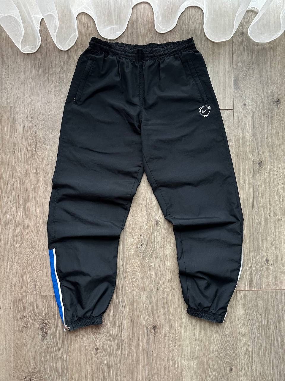 Nike × Nike ACG × Vintage Vintage Nike Black Big Logo Nylon Pants Size US 30 / EU 46 - 3 Thumbnail