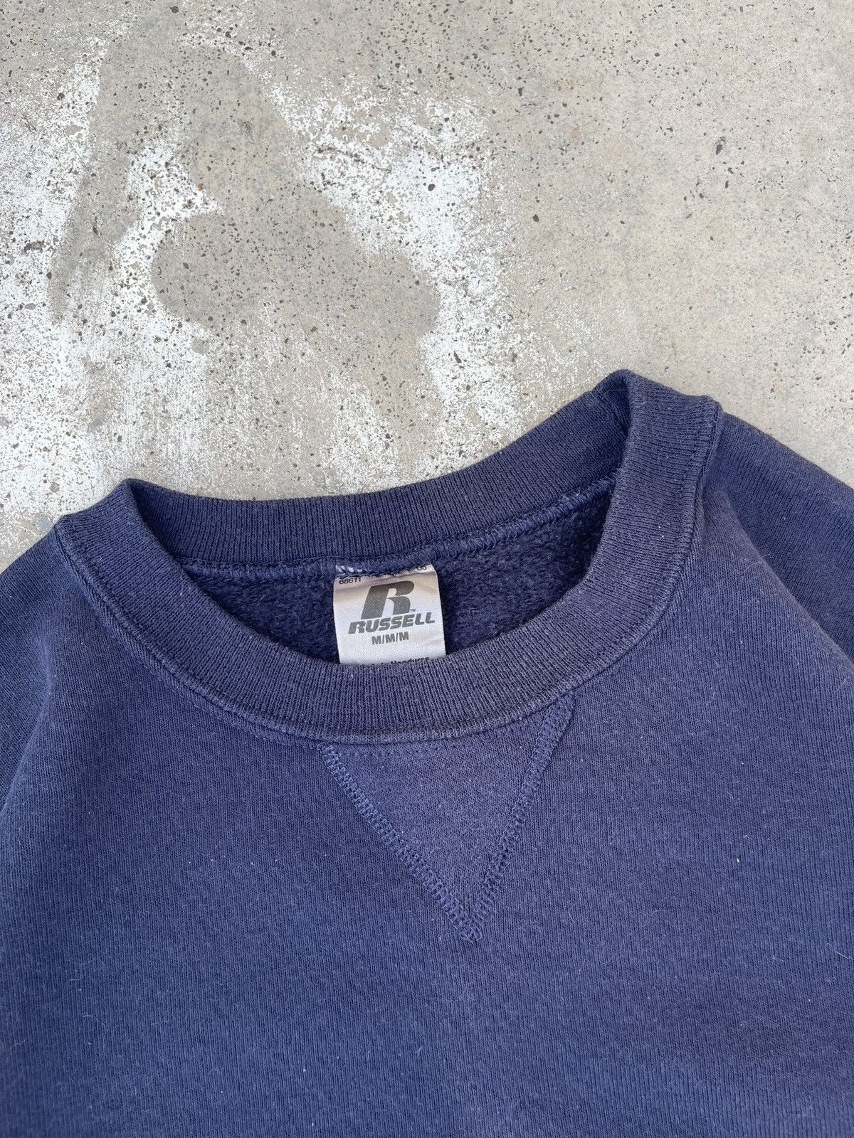 Russell Athletic × Vintage Vintage 90s Faded Russell Athletic Blank Hoodie Size US L / EU 52-54 / 3 - 8 Thumbnail