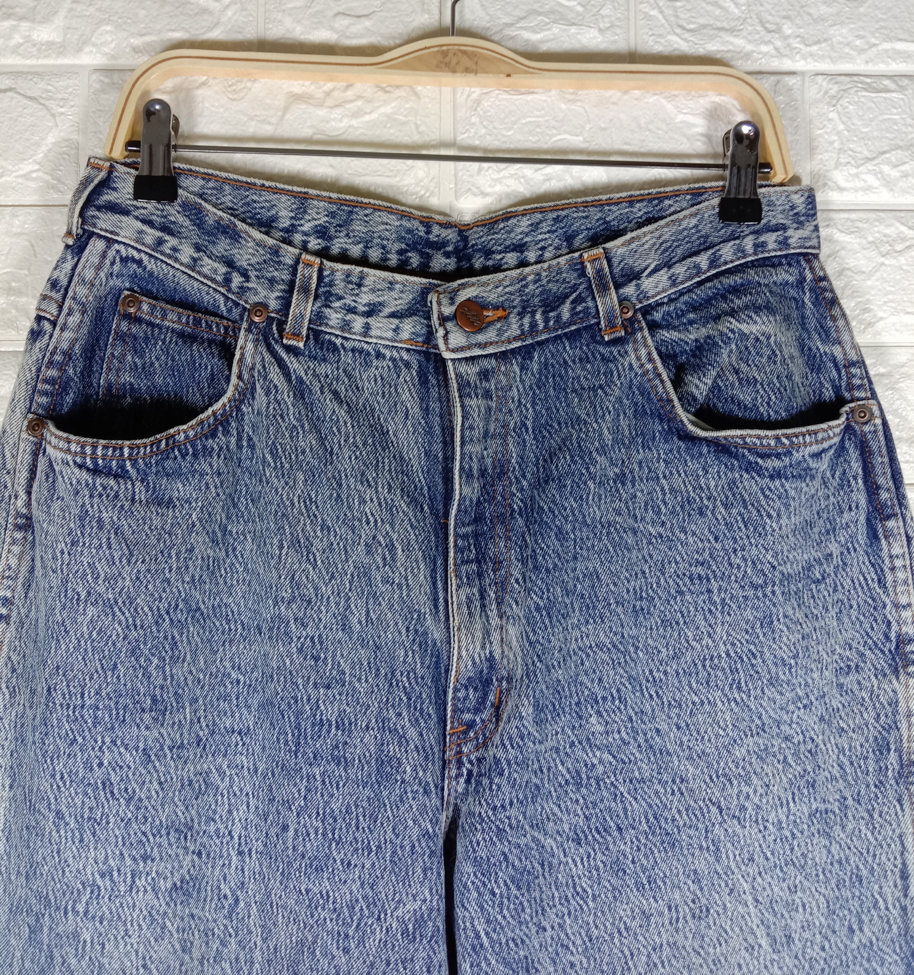 Vintage Vintage 90s CHIC Stone Wash Retro Jeans Size 33" - 2 Thumbnail