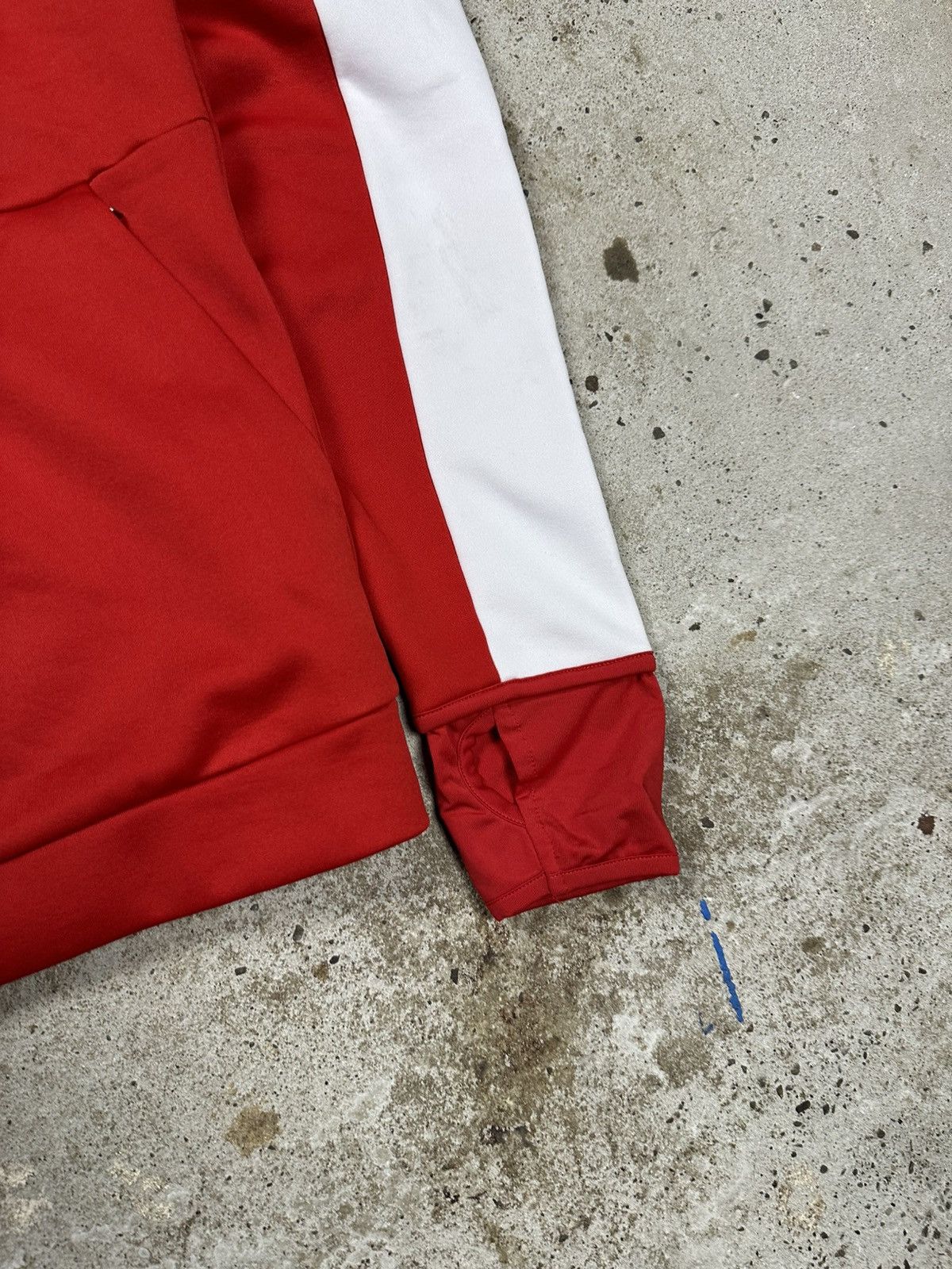 Vintage Vintage 2000s Zeus x Bari FC Red Training Top Sweatshirt Size US M / EU 48-50 / 2 - 4 Thumbnail