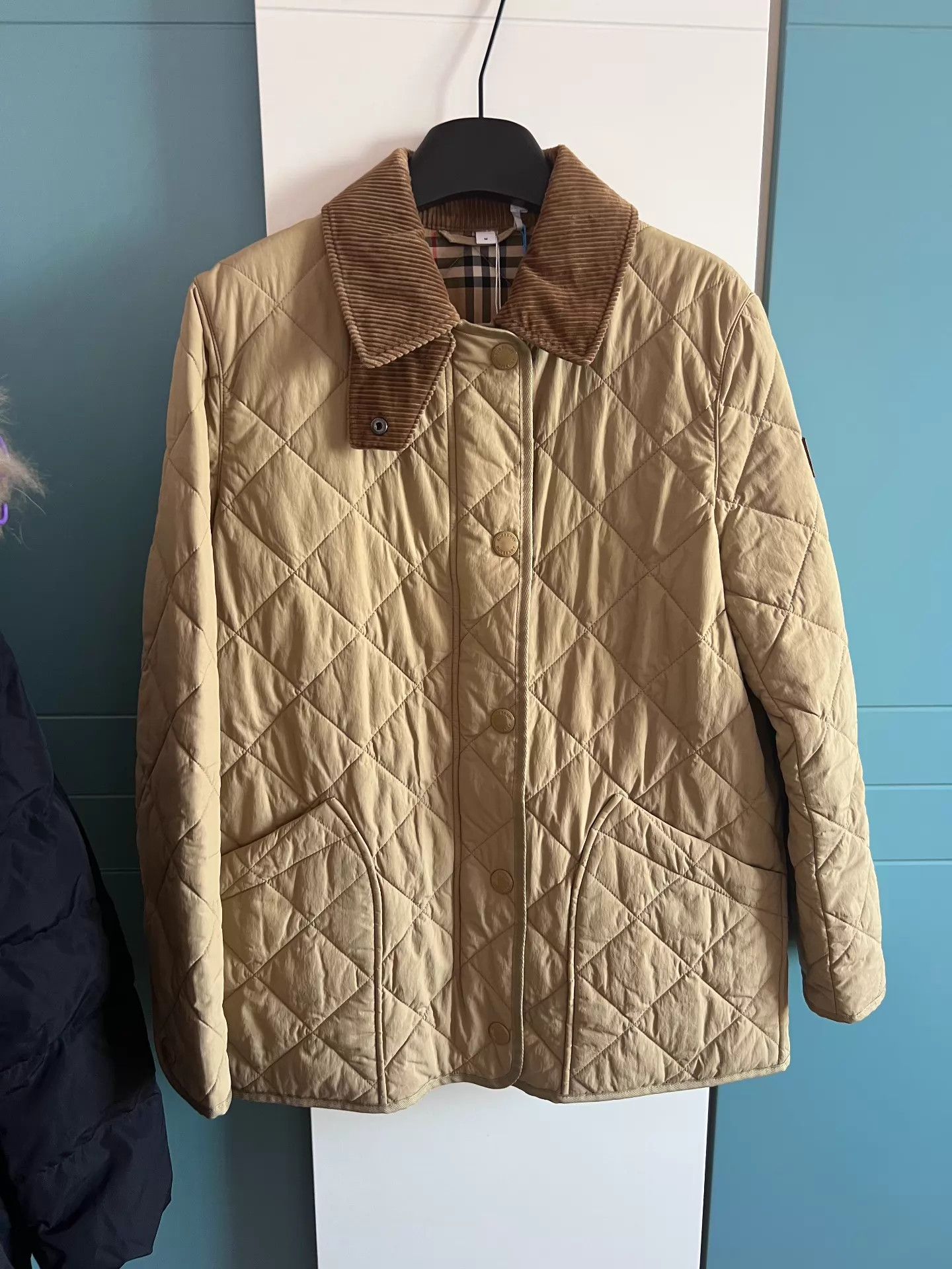 Burberry Burberry Cotton Padded M Jacket Size M / US 6-8 / IT 42-44 - 1 Thumbnail