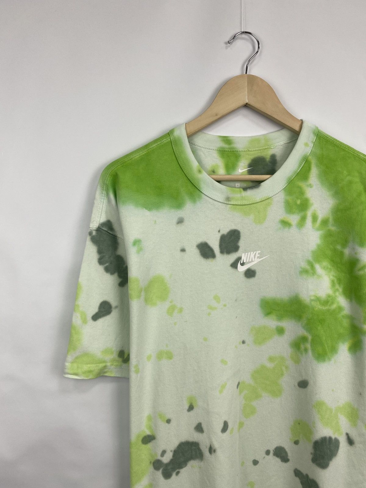 Nike 🇺🇸 Nike Tie Dye Acid Color Rare T-Shirt Y2K Size US L / EU 52-54 / 3 - 2 Thumbnail