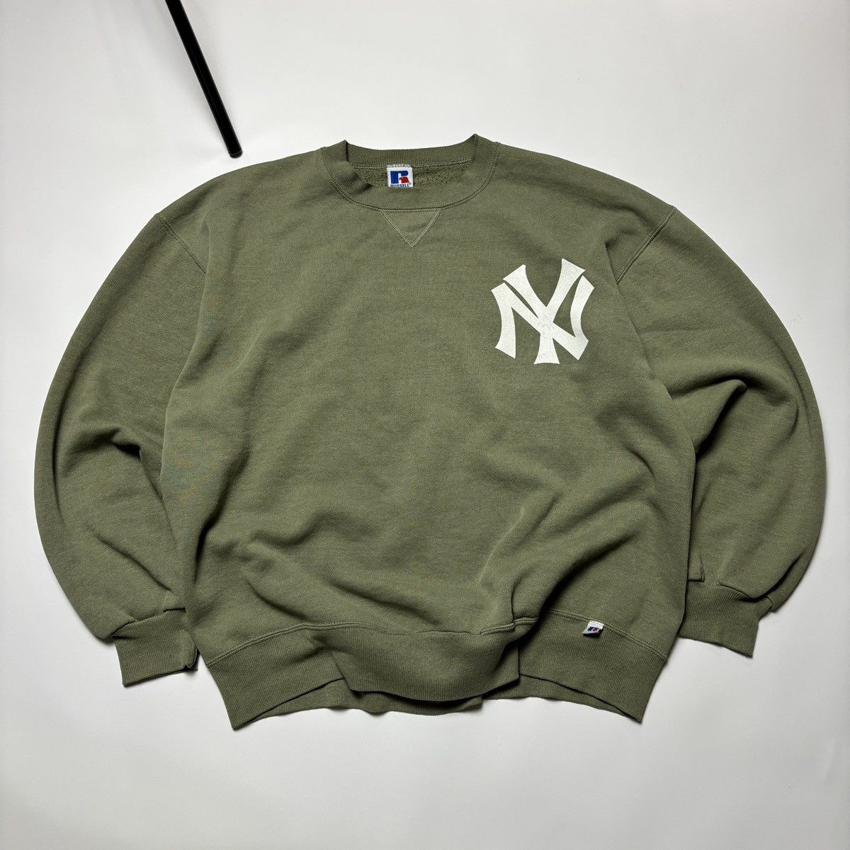 RUSSELL ATHLETIC X VINTAGE CRAZY VINTAGE NEW YORK YANKEES RUSSELL SWEATSHIRT 90'S