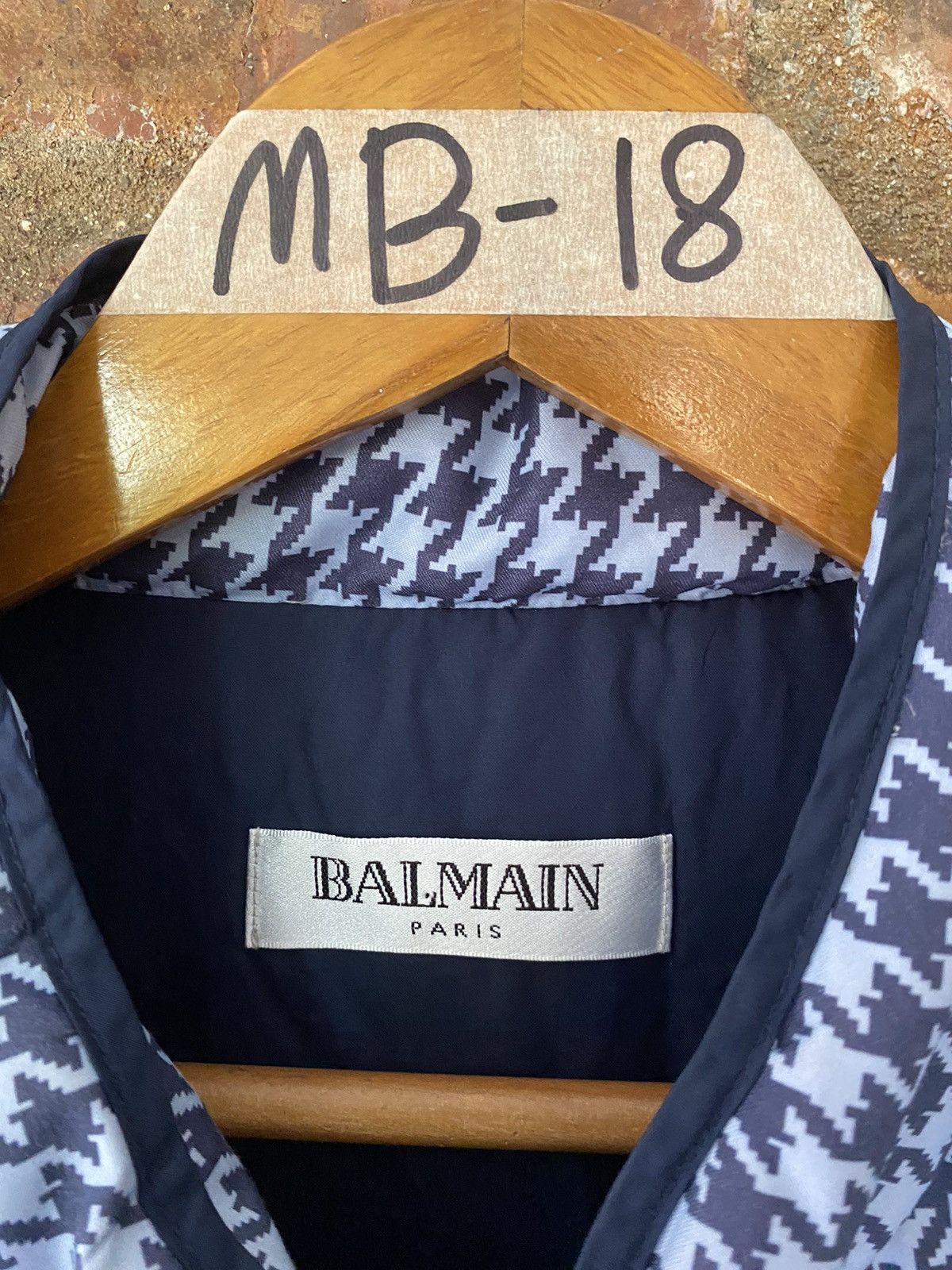 Balmain 🔥1990s Balmain Japan edition B logo Size US L / EU 52-54 / 3 - 11 Thumbnail