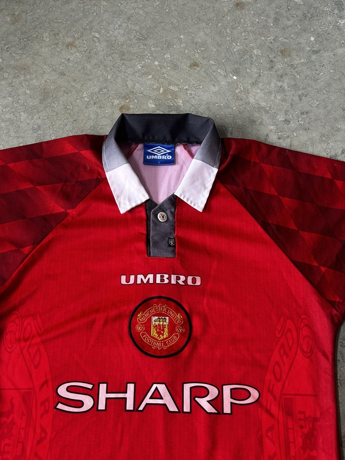 Umbro Vintage Umbro 1996/1998 Manchester United Football Jersey Size US S / EU 44-46 / 1 - 7 Thumbnail