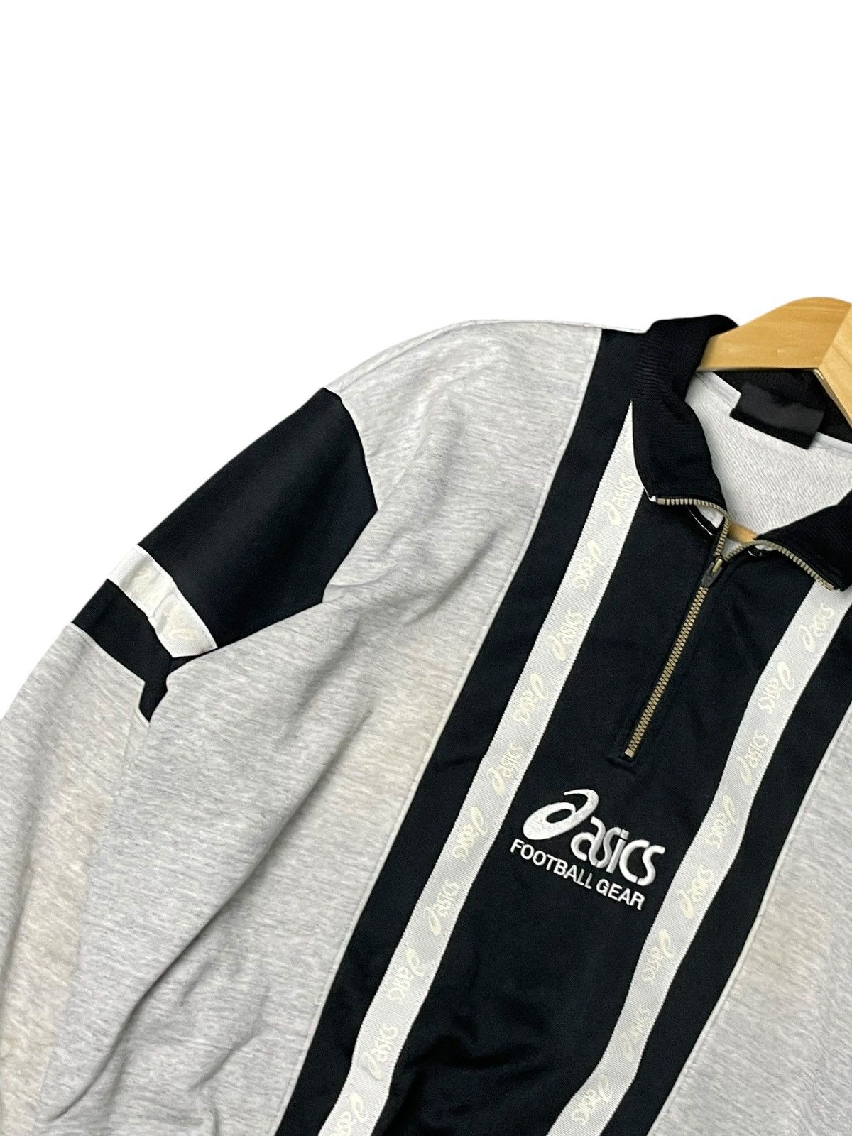 Asics × Japanese Brand × Vintage Vintage ASICS Half-zip Pullover Sweatshirt (80) Size US M / EU 48-50 / 2 - 5 Thumbnail
