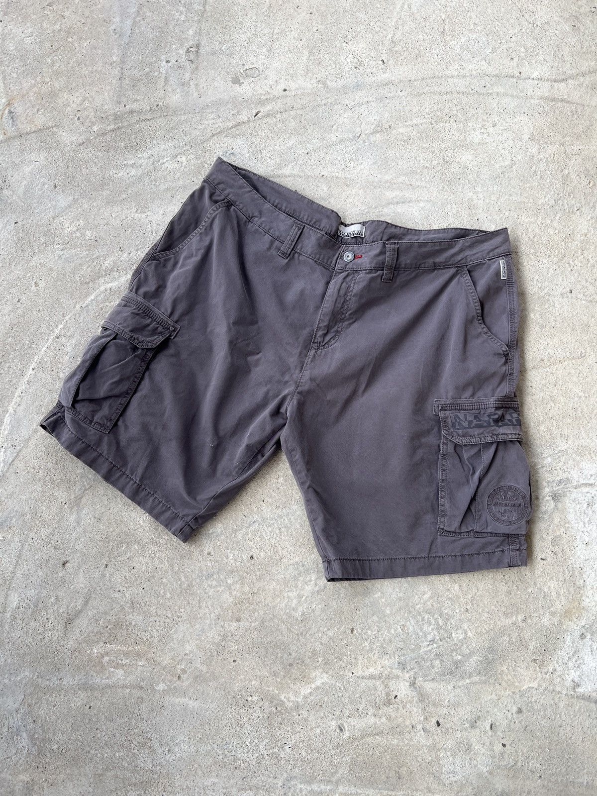 Napapijri Napapijri Shorts Size US 40 / EU 56 - 1 Thumbnail