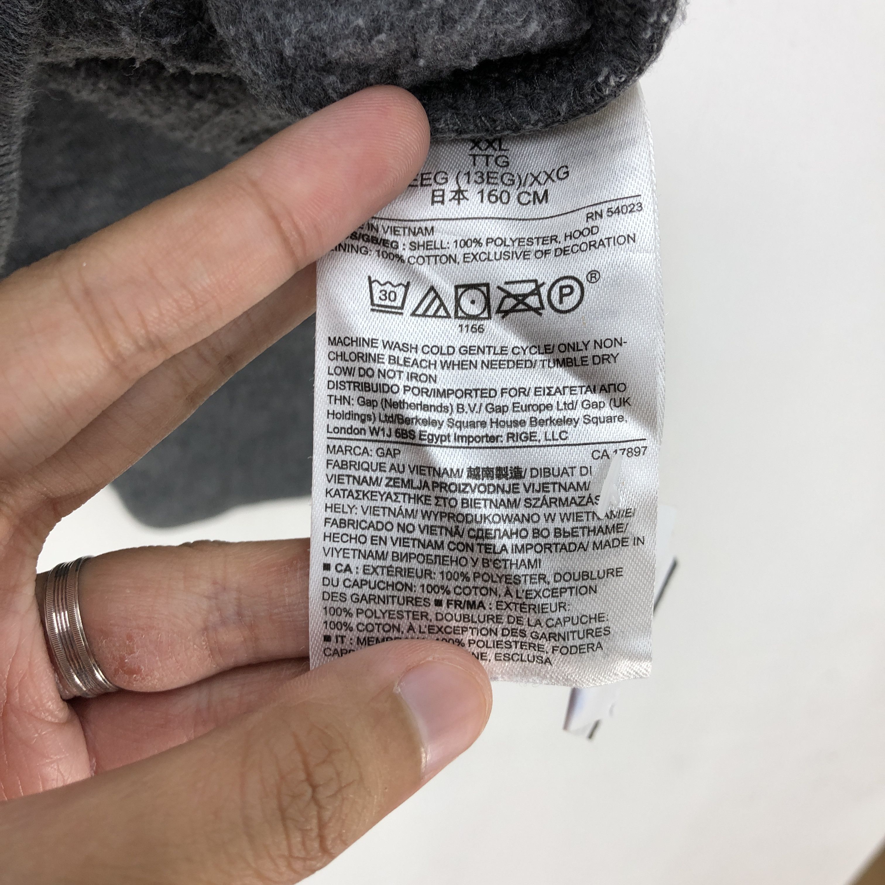 Gap × Vintage Vintage Gap Hoodie Zipper Sweater GAP Sweatshirt Size US S / EU 44-46 / 1 - 5 Thumbnail