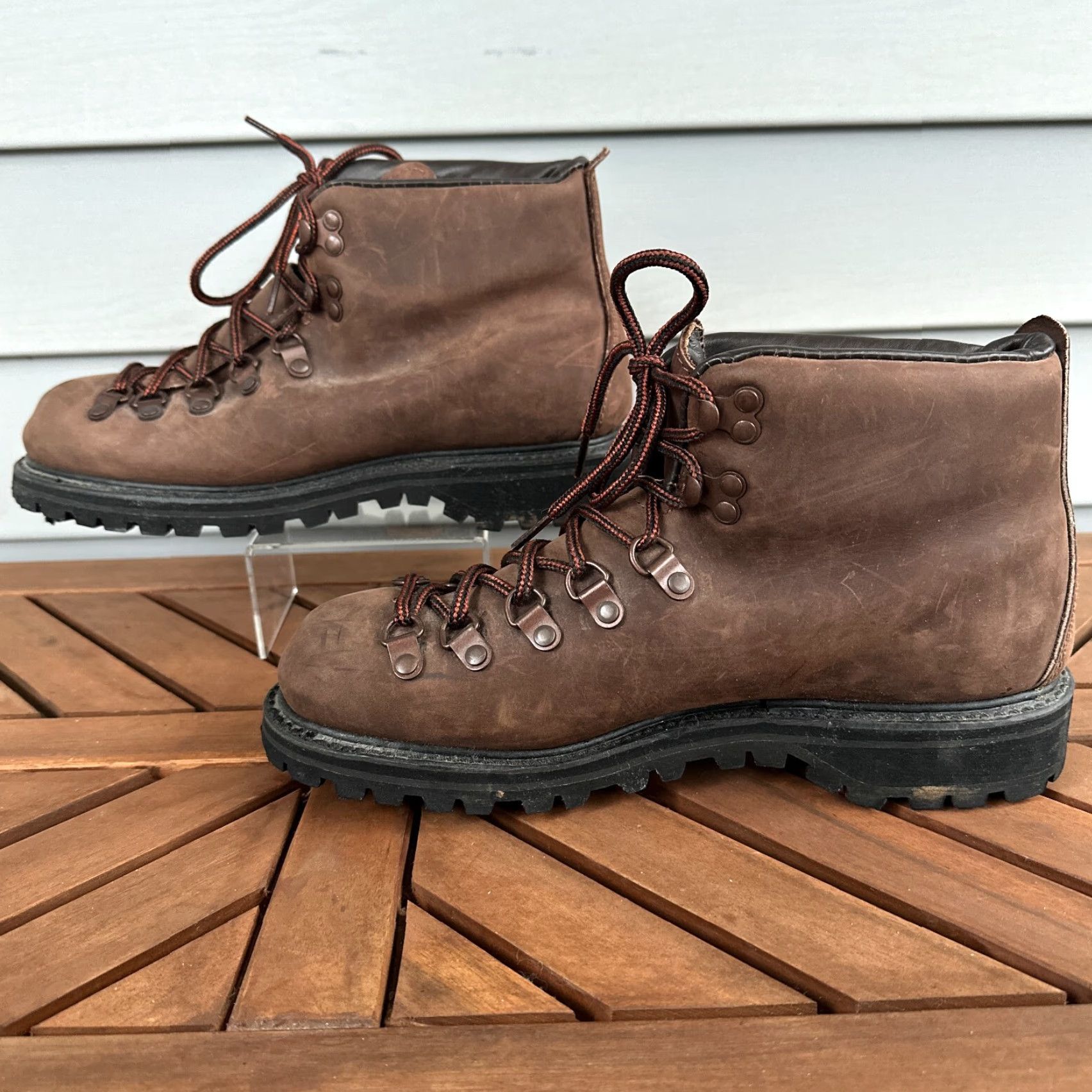 Vintage VINTAGE L.L. Bean Brown Leather Ankle Boots Womens Size 9M Mountaineering Gore-Tex Vibram Sole Outdoor Hiking Grunge Size US 9 / IT 39 - 3 Thumbnail