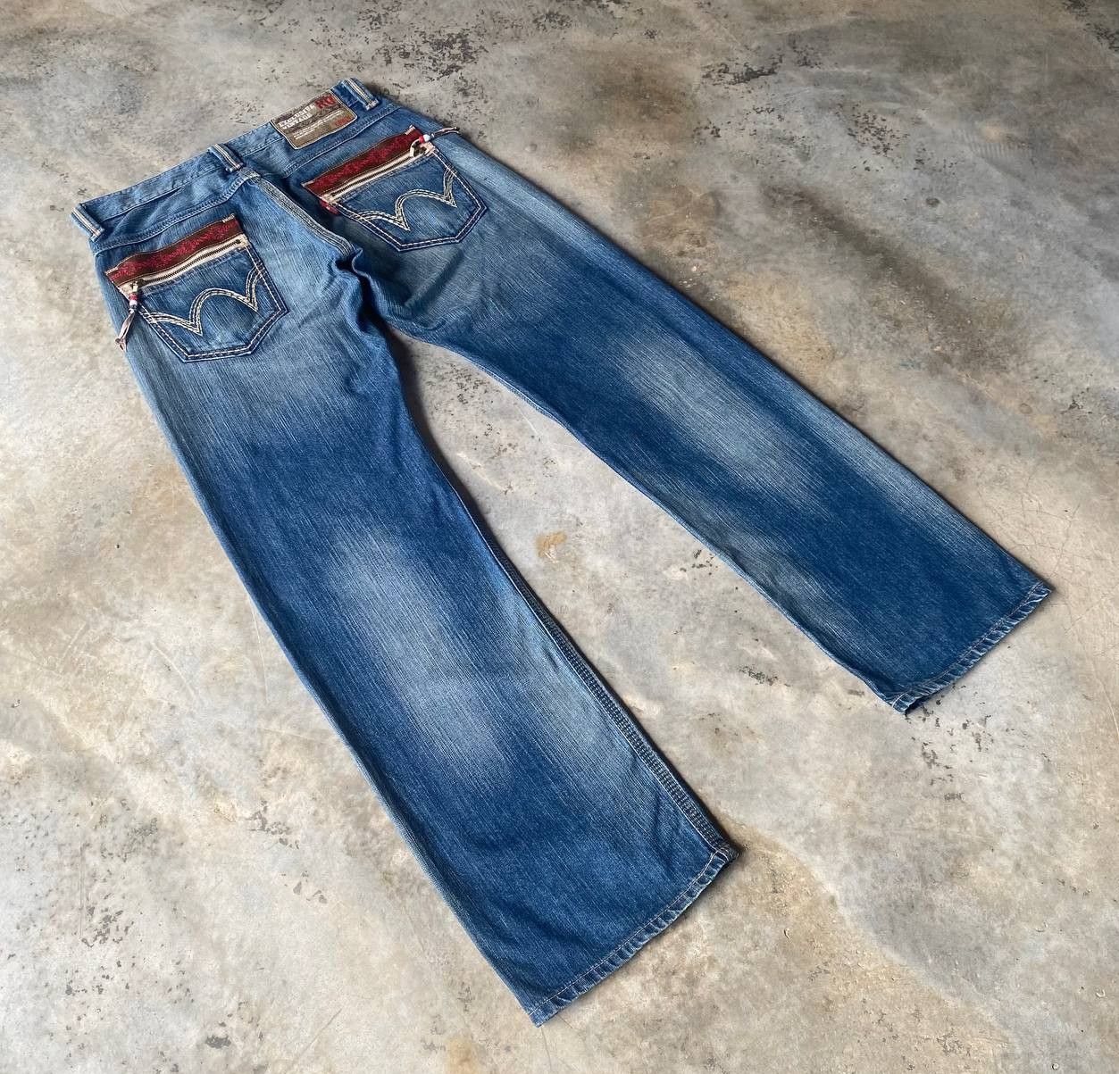 Edwin DISTRESSED CLAWMARKS EDWIN EXCLUSIVE VINTAGE DENIM Size US 33 - 13 Thumbnail