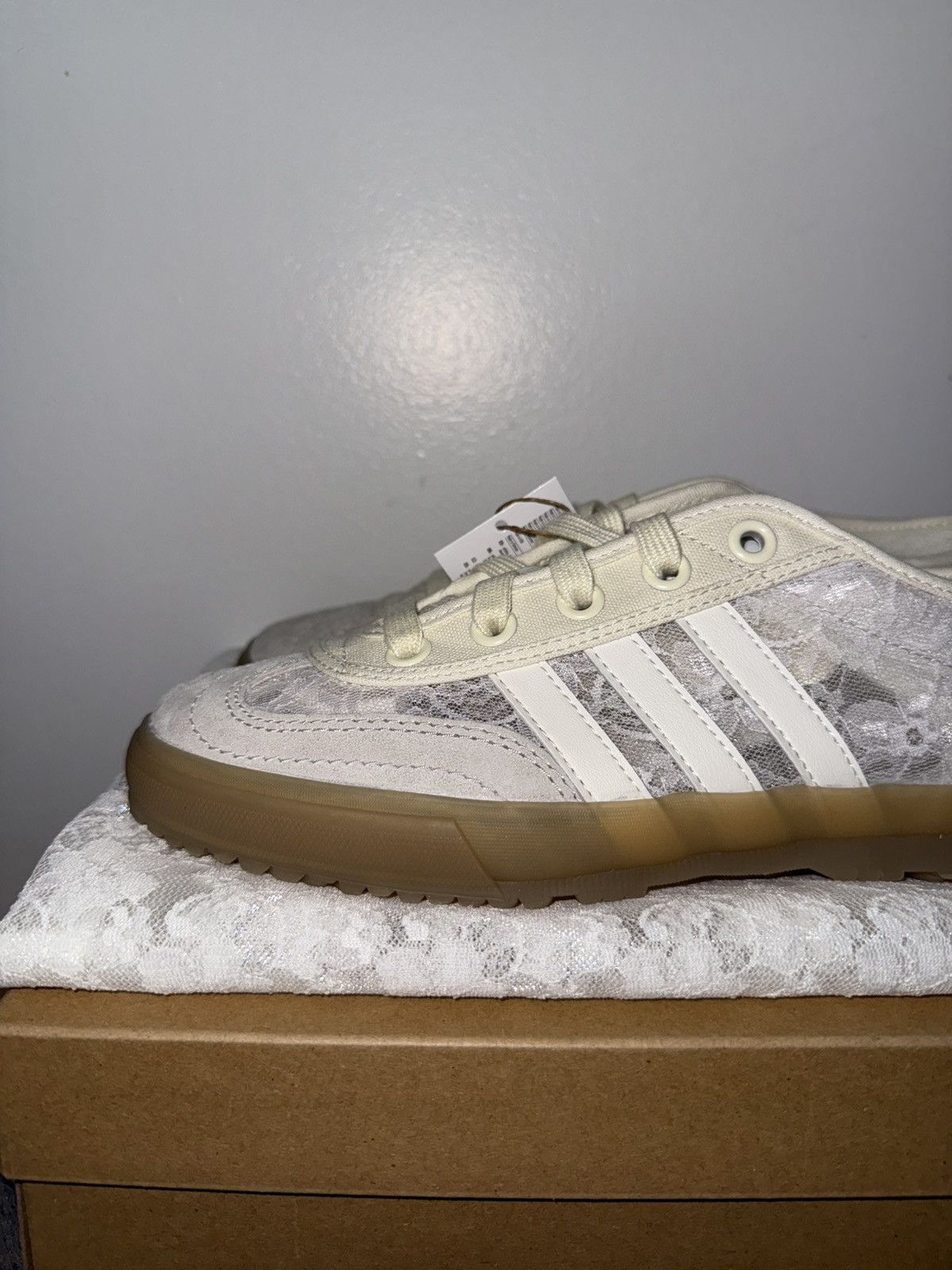 Adidas Adidas Tischtennis Naked Copenhagen Silvery Daisy Lace Pack Size US 6 / IT 36 - 3 Thumbnail