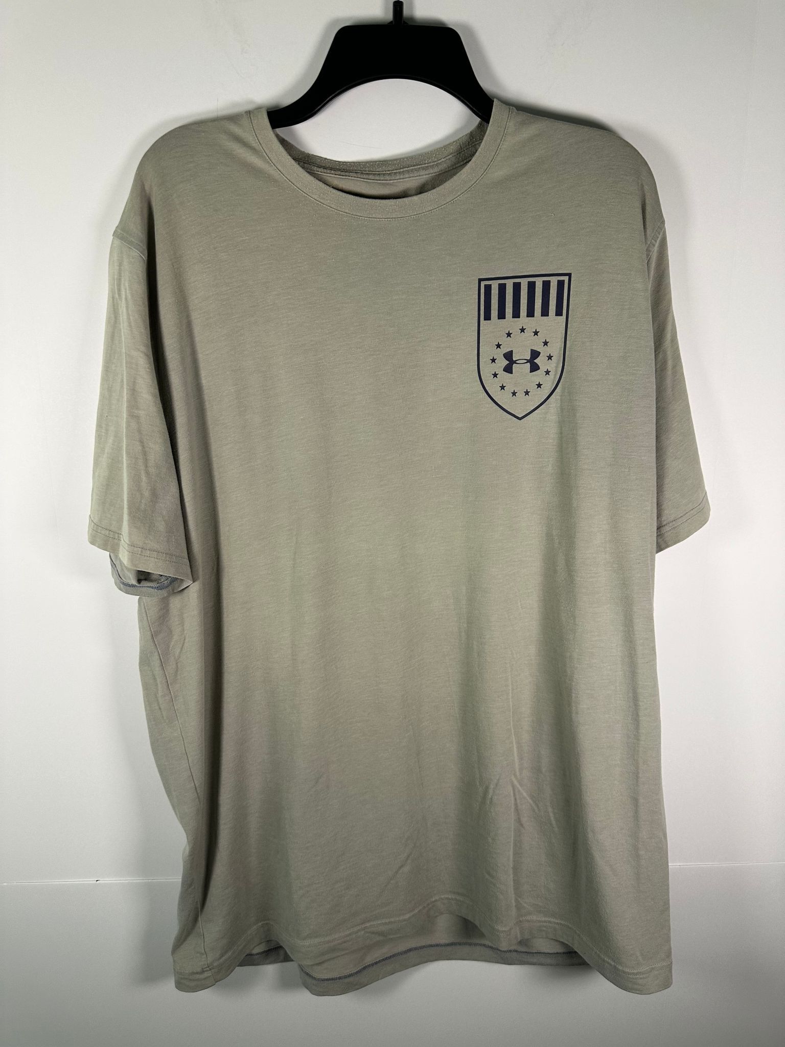 Under Armour Under Armour T-Shirt Mens XL Loose HeatGear Freedom Graphic Size US XL / EU 56 / 4 - 1 Thumbnail